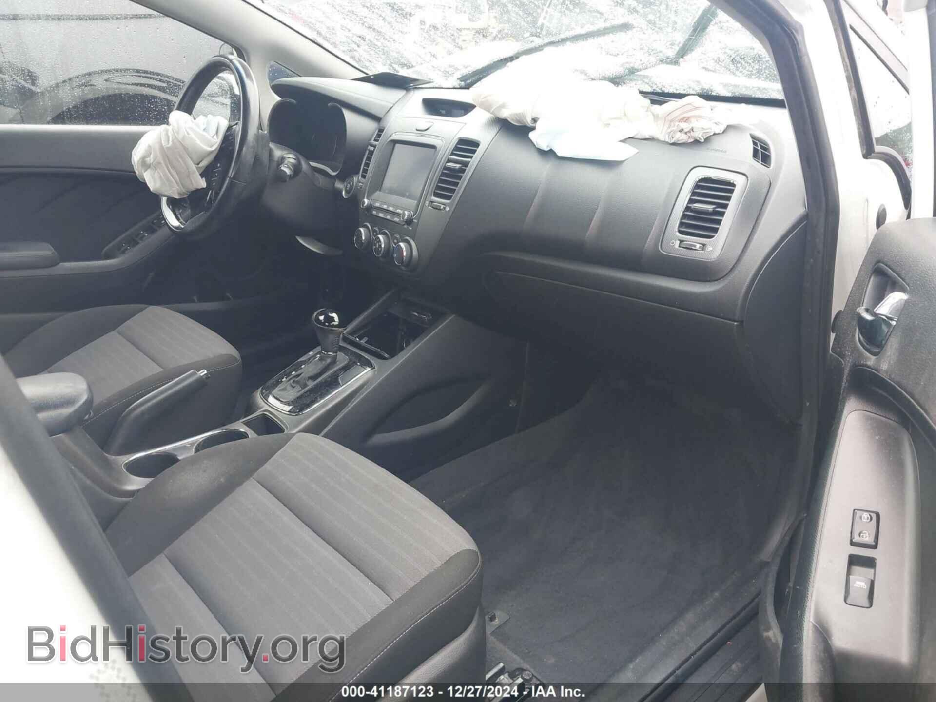 2017 KIA FORTE - VIN: 3KPFL4A75HE044230 - Фото 5