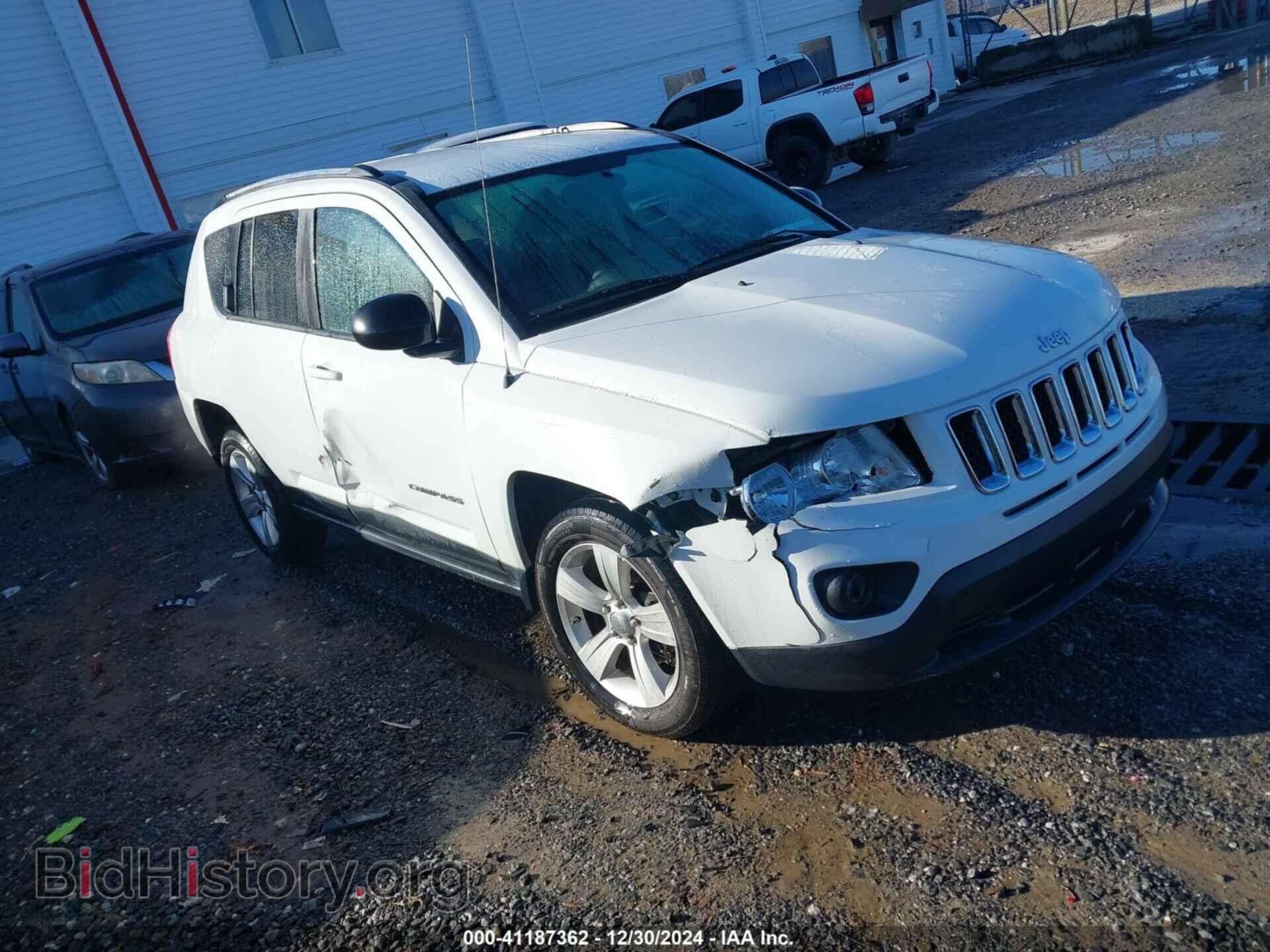 Photo 1C4NJDBB8CD597114 - JEEP COMPASS 2012
