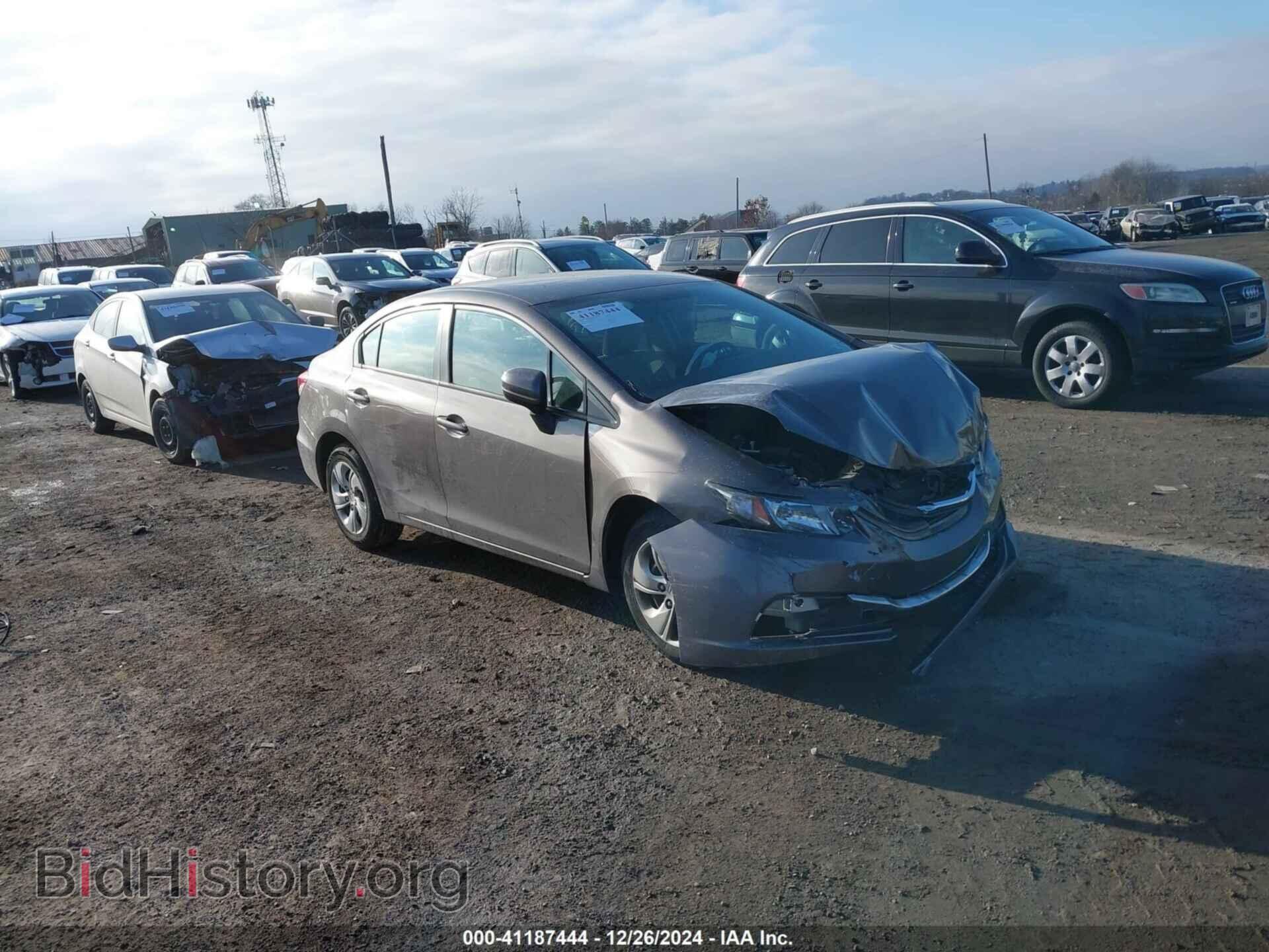 Фотография 19XFB2F59FE270167 - HONDA CIVIC 2015