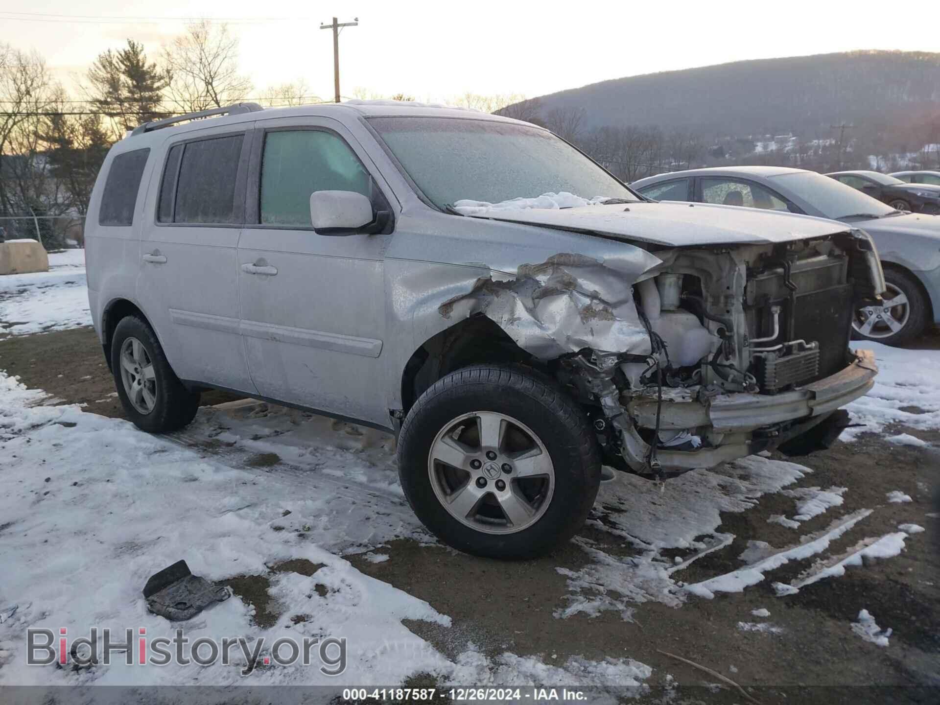 Photo 5FNYF3H44BB047689 - HONDA PILOT 2011