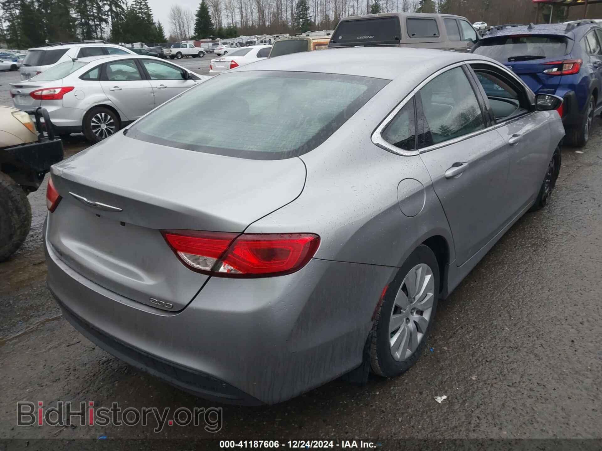2015 CHRYSLER 200 - VIN: 1C3CCCFB2FN671457 - Photo 4