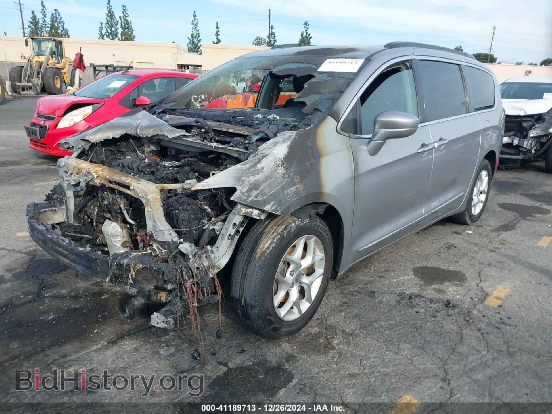 2017 CHRYSLER PACIFICA - VIN: 2C4RC1BG1HR769672 - Фото 2