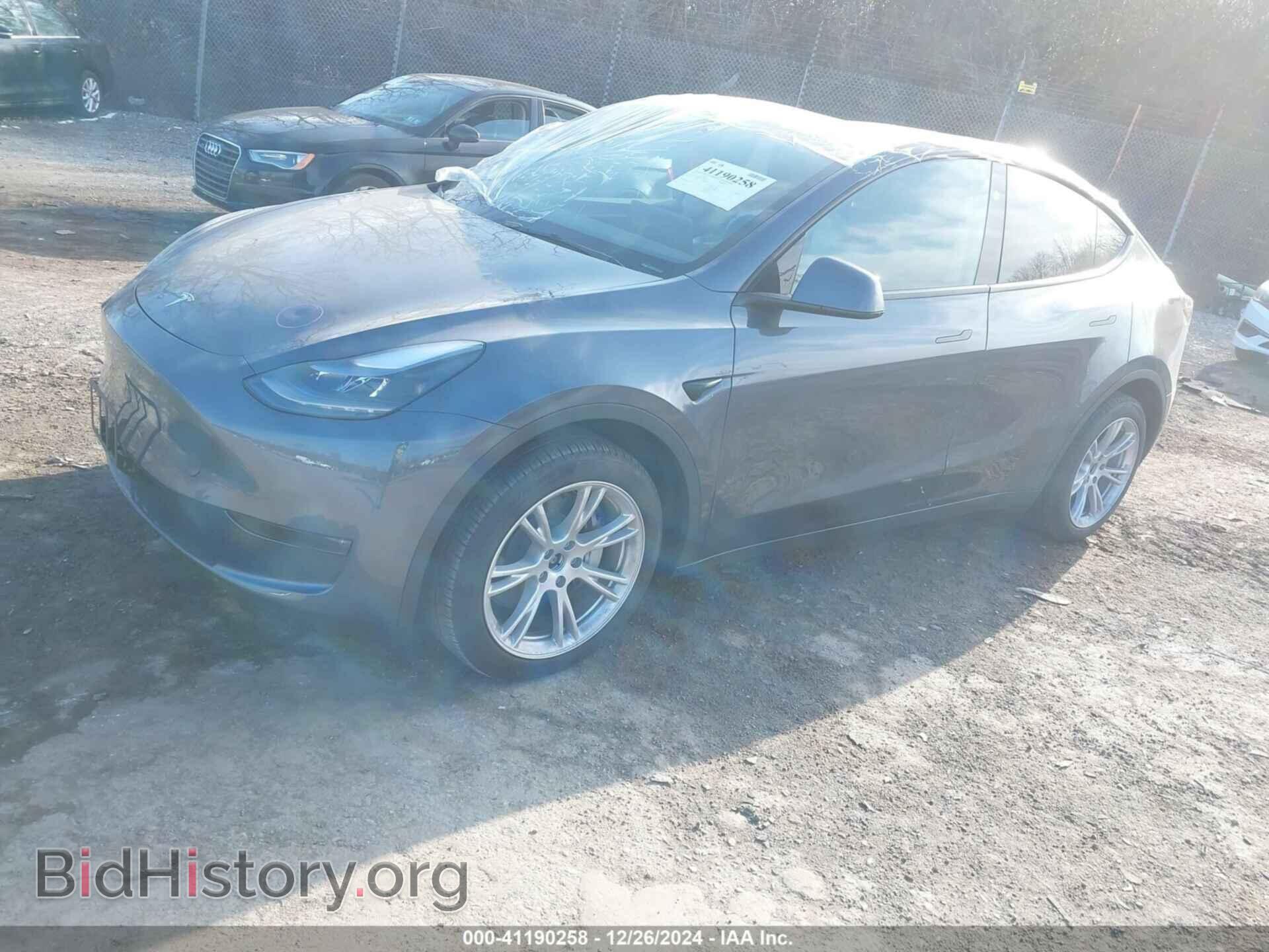 2023 TESLA MODEL Y - VIN: 7SAYGDEE0PA197600 - Фото 2
