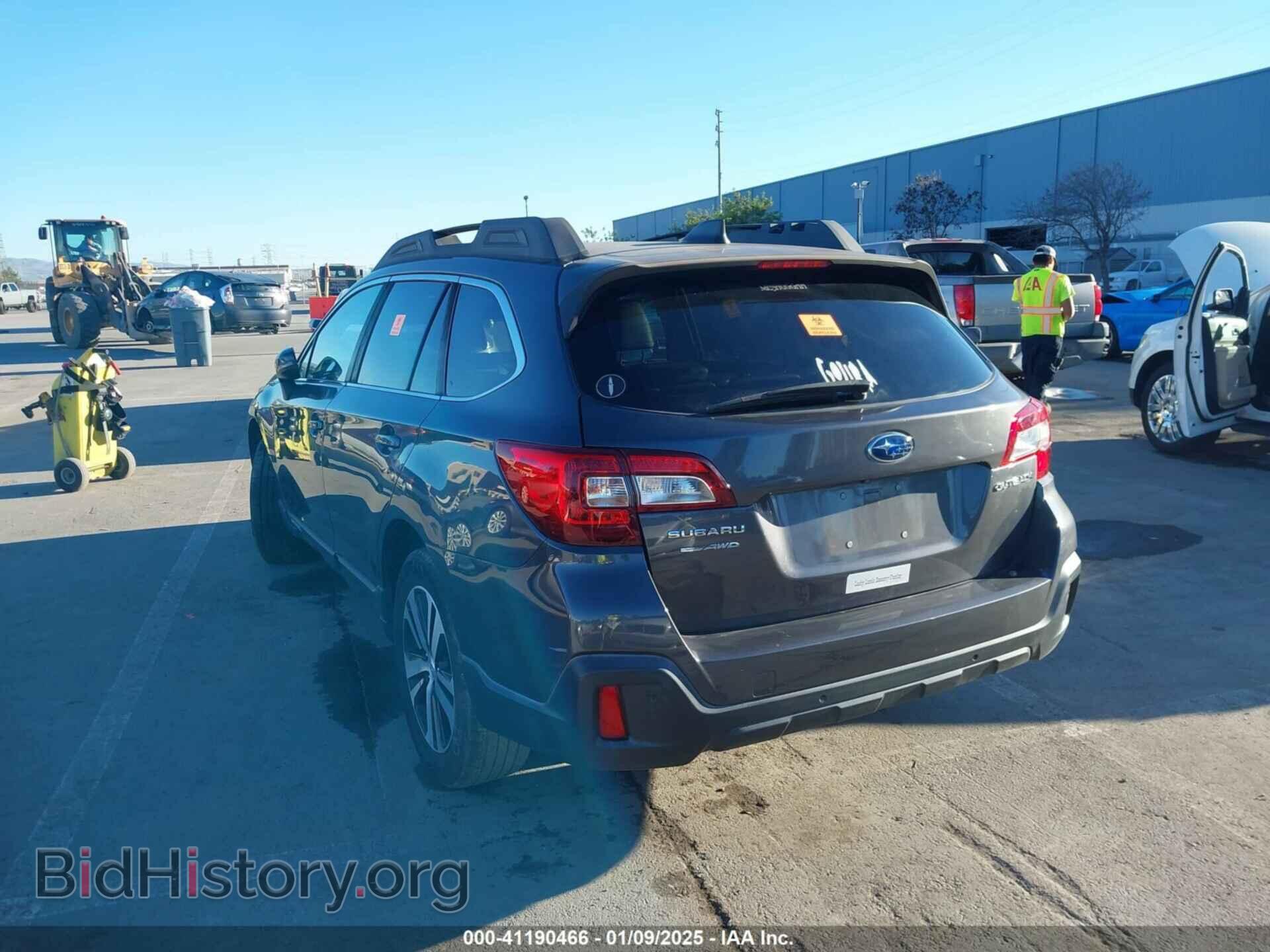 2019 SUBARU OUTBACK - VIN: 4S4BSANC9K3306574 - Фото 3