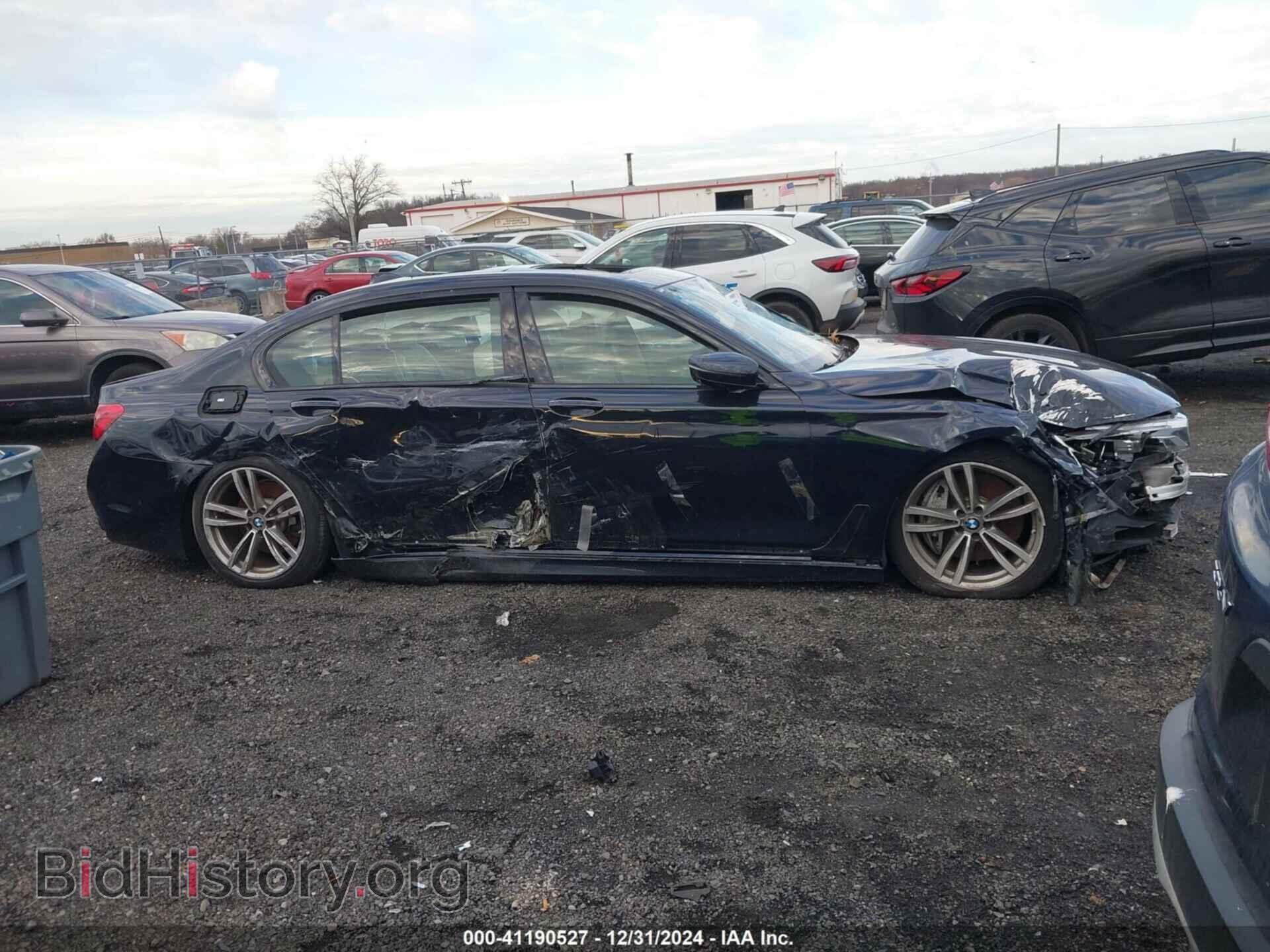 2016 BMW 750I - VIN: WBA7F2C52GG420941 - Фото 13