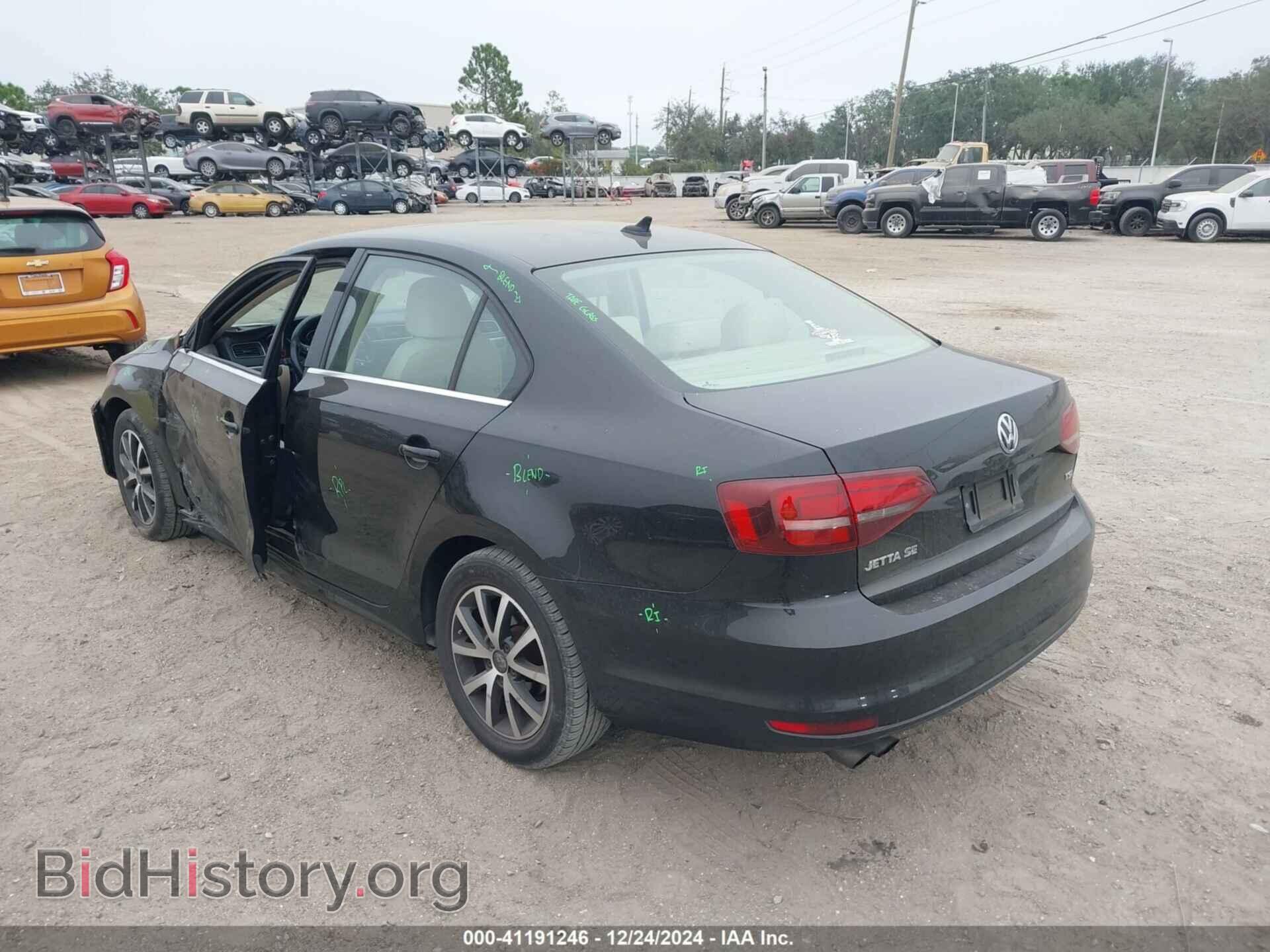 2017 VOLKSWAGEN JETTA - VIN: 3VWDB7AJ7HM408528 - Фото 3