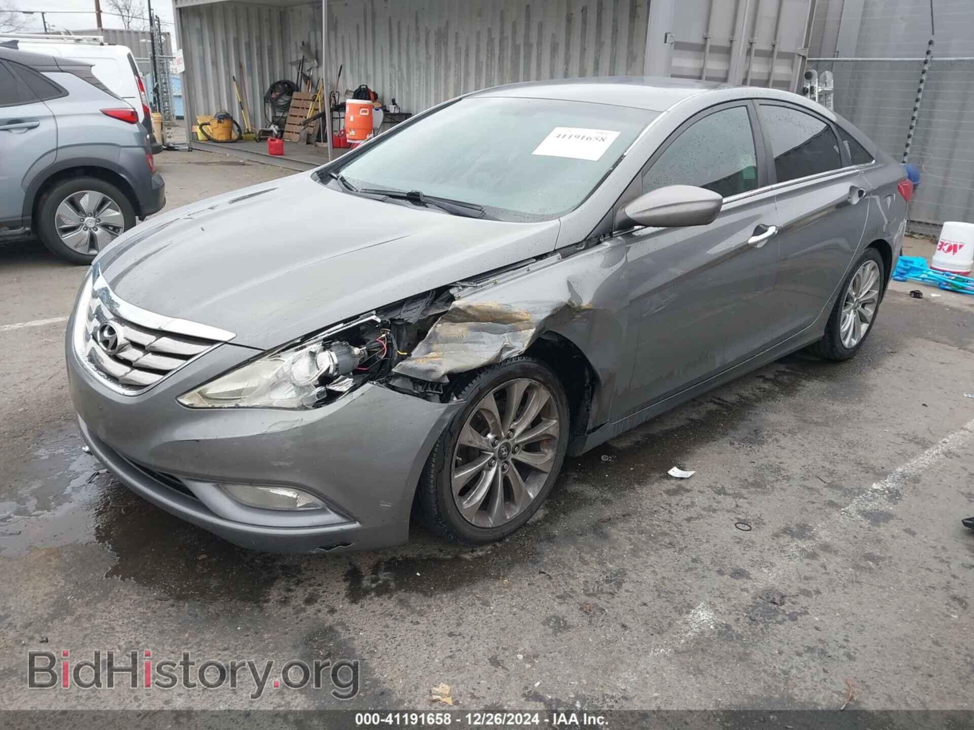 2013 HYUNDAI SONATA - VIN: 5NPEC4AC2DH544215 - Фото 2