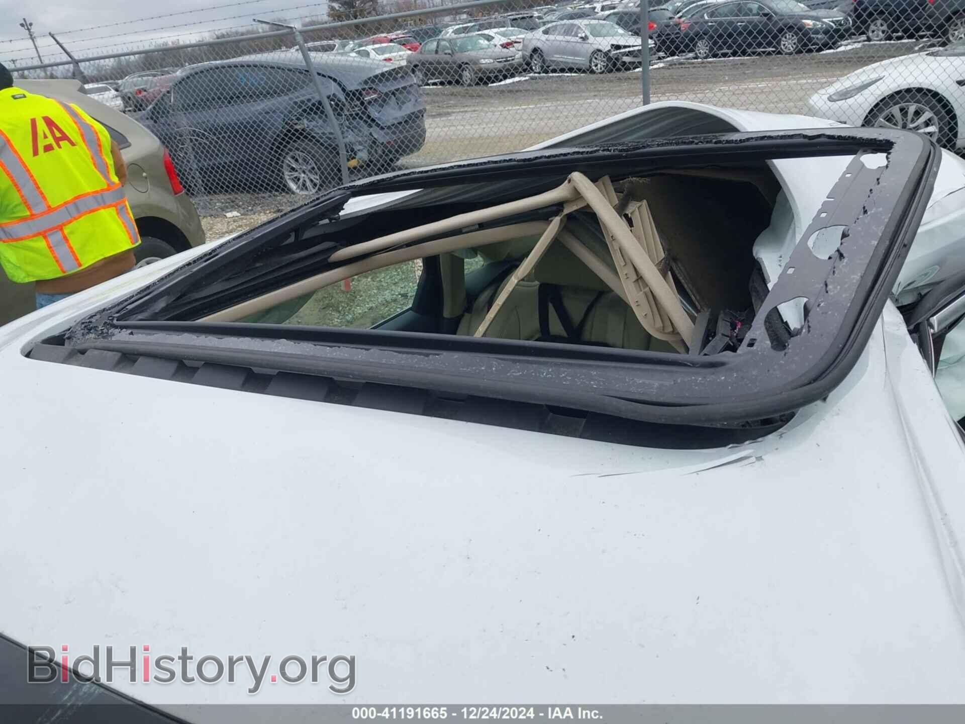 2018 AUDI A4 - VIN: WAULMAF49JA113858 - Photo 18