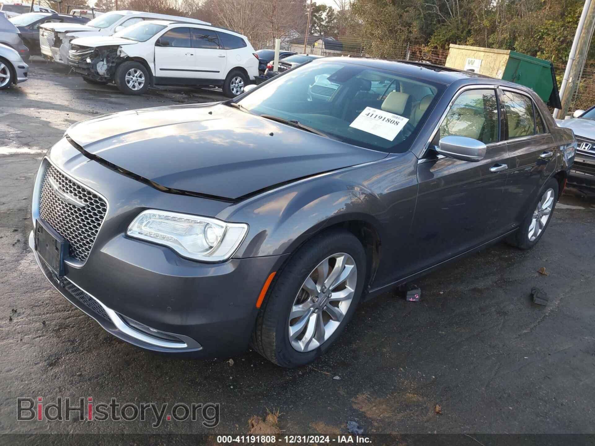 2015 CHRYSLER 300C - VIN: 2C3CCASG2FH846238 - Фото 2