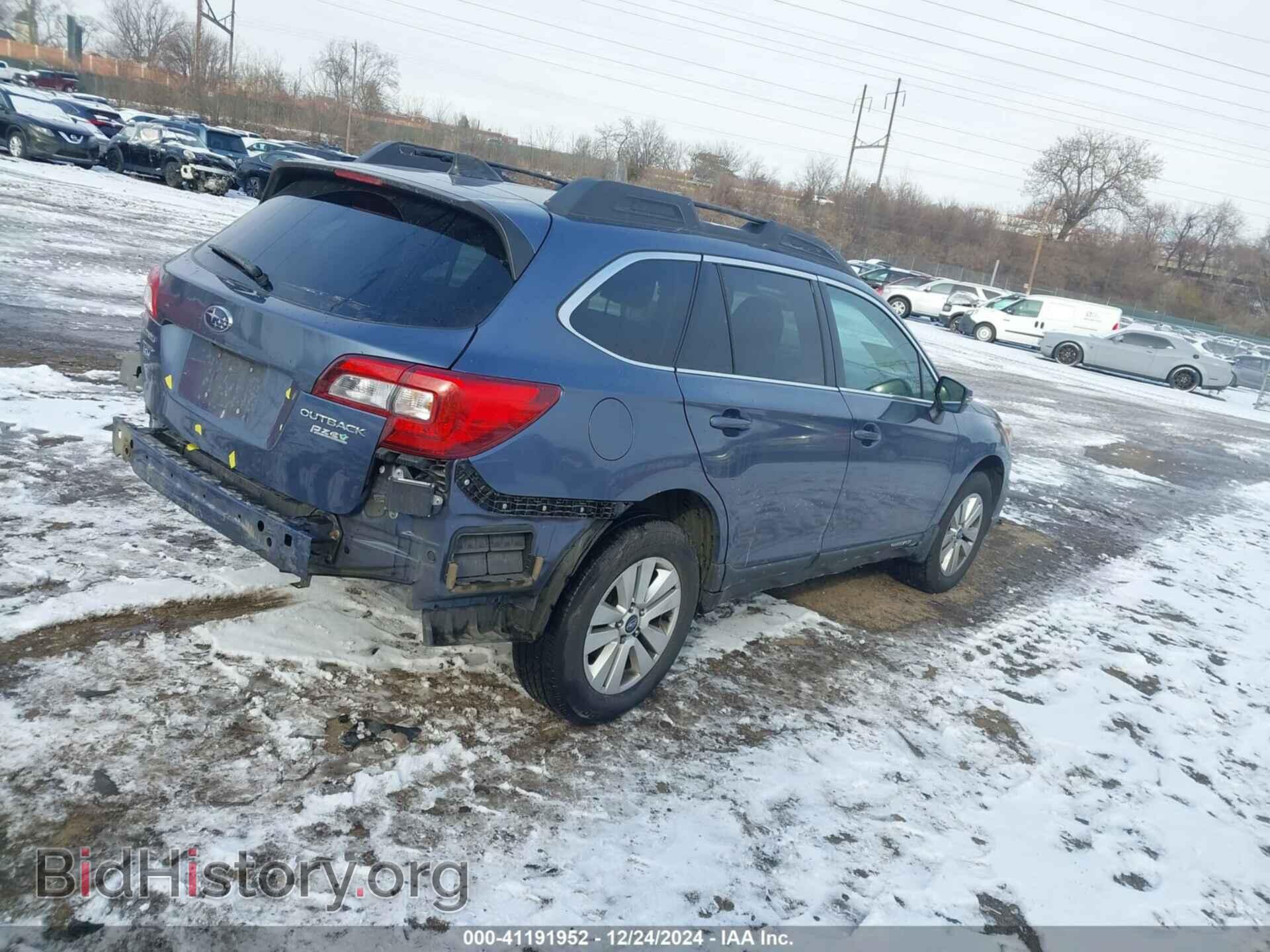 2017 SUBARU OUTBACK - VIN: 4S4BSAFC8H3201905 - Фото 4