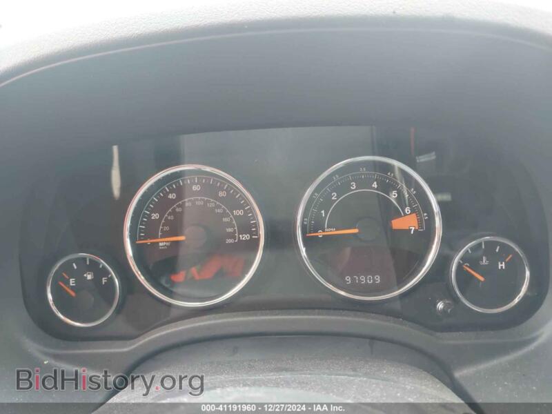 2014 Jeep COMPASS (VIN 1C4NJDEB2ED560686) — photo 7 of 11