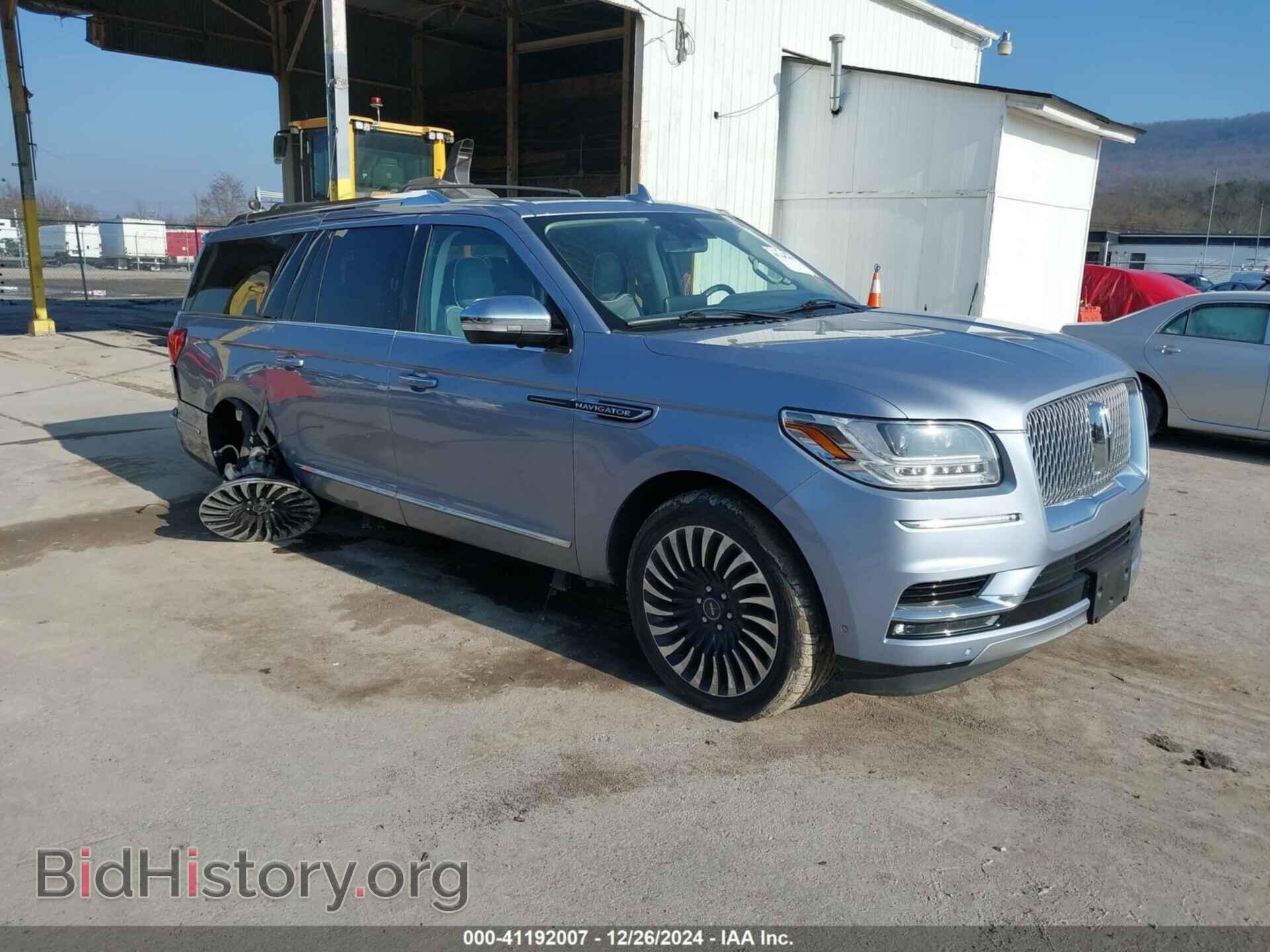 Photo 5LMJJ3TT5LEL21007 - LINCOLN NAVIGATOR 2020