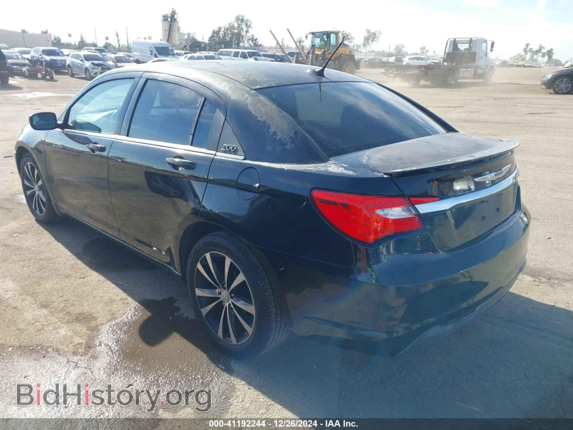 2012 CHRYSLER 200 - VIN: 1C3CCBBG2CN277061 - Фото 3