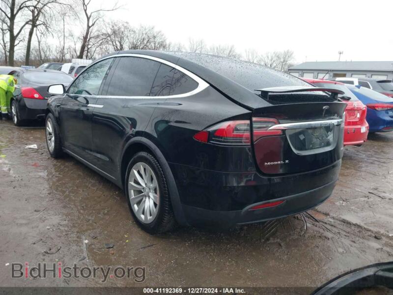 2018 Tesla MODEL X (VIN 5YJXCBE29JF099951) — фото 3 из 19