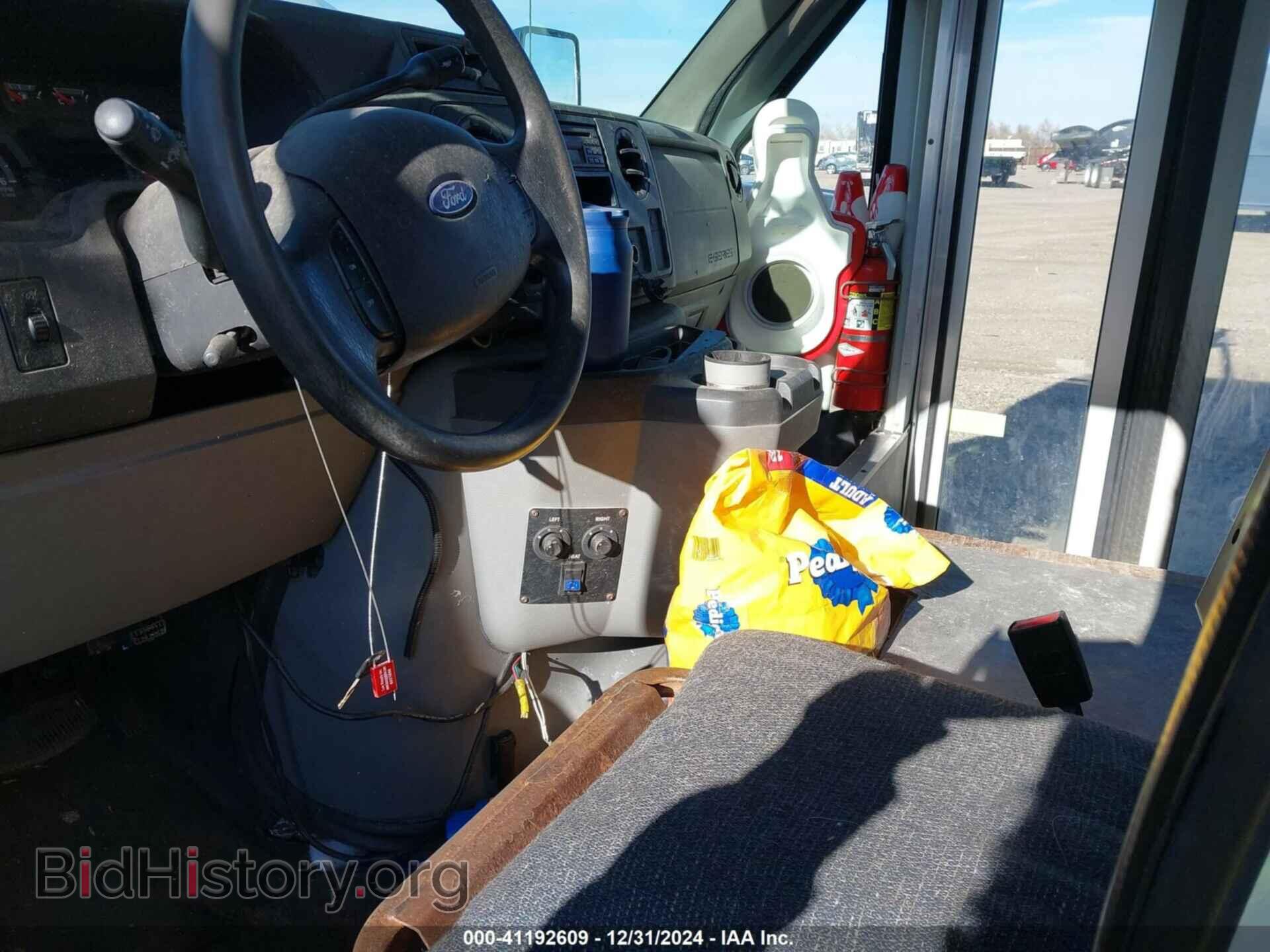 2012 FORD E-350 CUTAWAY - VIN: 1FDEE3FL4CDB19057 - Photo 6