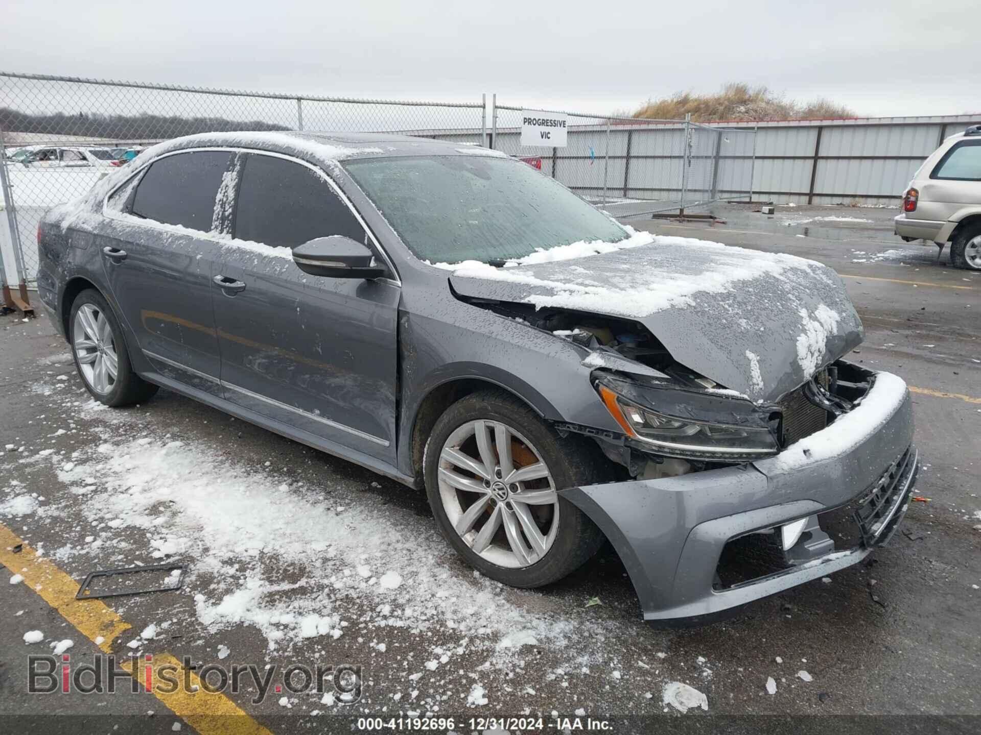 Photo 1VWCA7A37JC007746 - VOLKSWAGEN PASSAT 2018