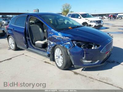 2016 Ford FOCUS Titanium, темно-синий — VIN 1FADP3N26GL259891, IAAI