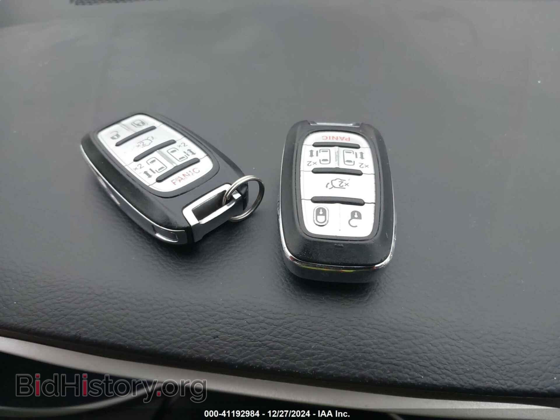2017 CHRYSLER PACIFICA - VIN: 2C4RC1DG1HR552085 - Photo 11