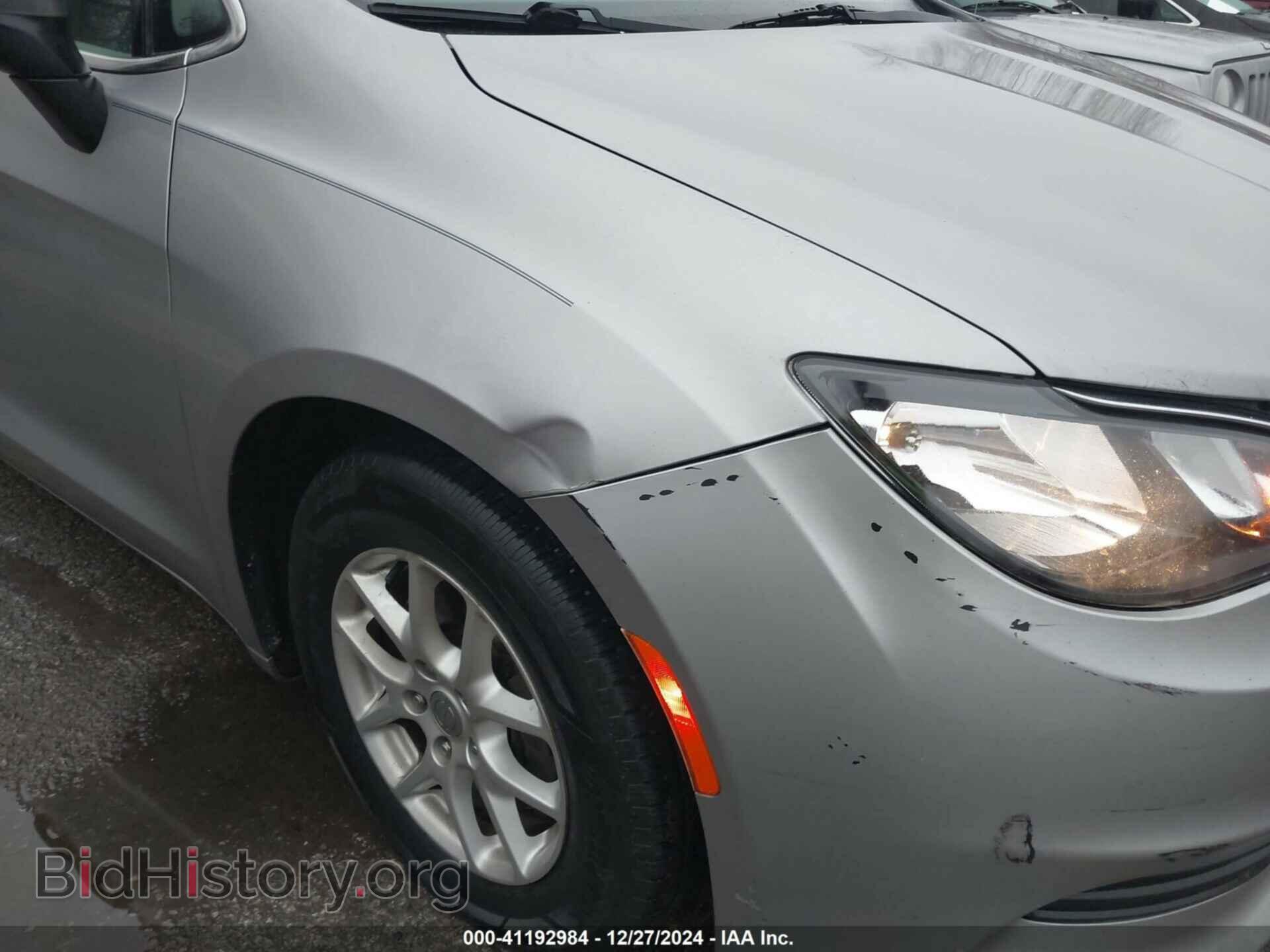 2017 CHRYSLER PACIFICA - VIN: 2C4RC1DG1HR552085 - Photo 6
