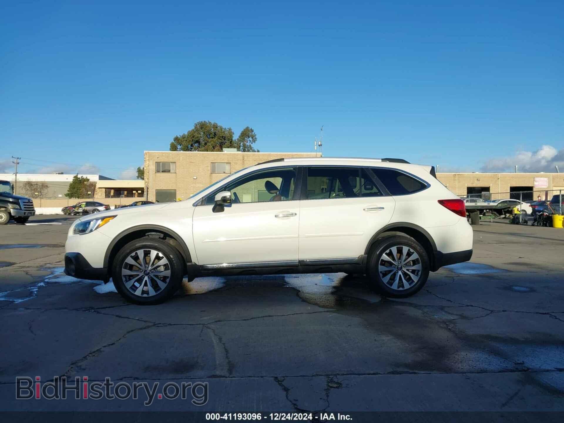 2017 SUBARU OUTBACK - VIN: 4S4BSETC9H3241633 - Фото 15