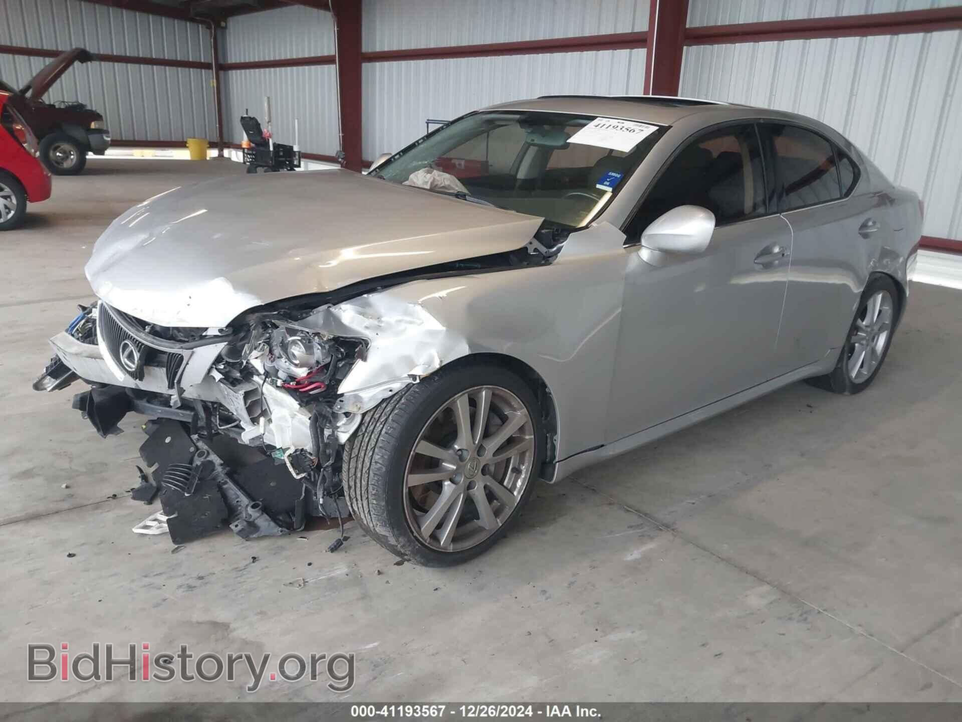 2006 LEXUS IS 350 - VIN: JTHBE262762004136 - Фото 2