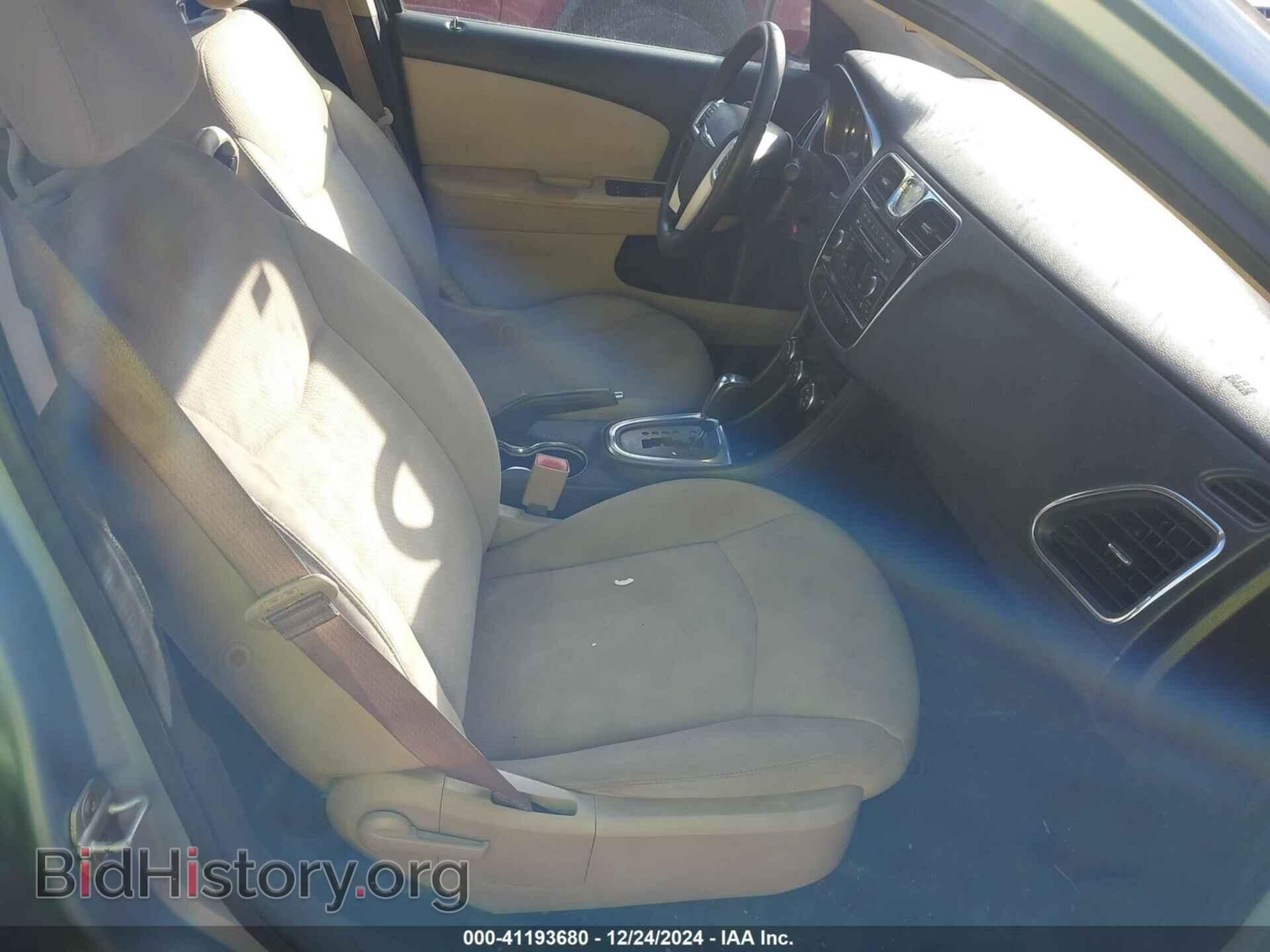 2012 CHRYSLER 200 - VIN: 1C3CCBBG8CN297766 - Фото 5