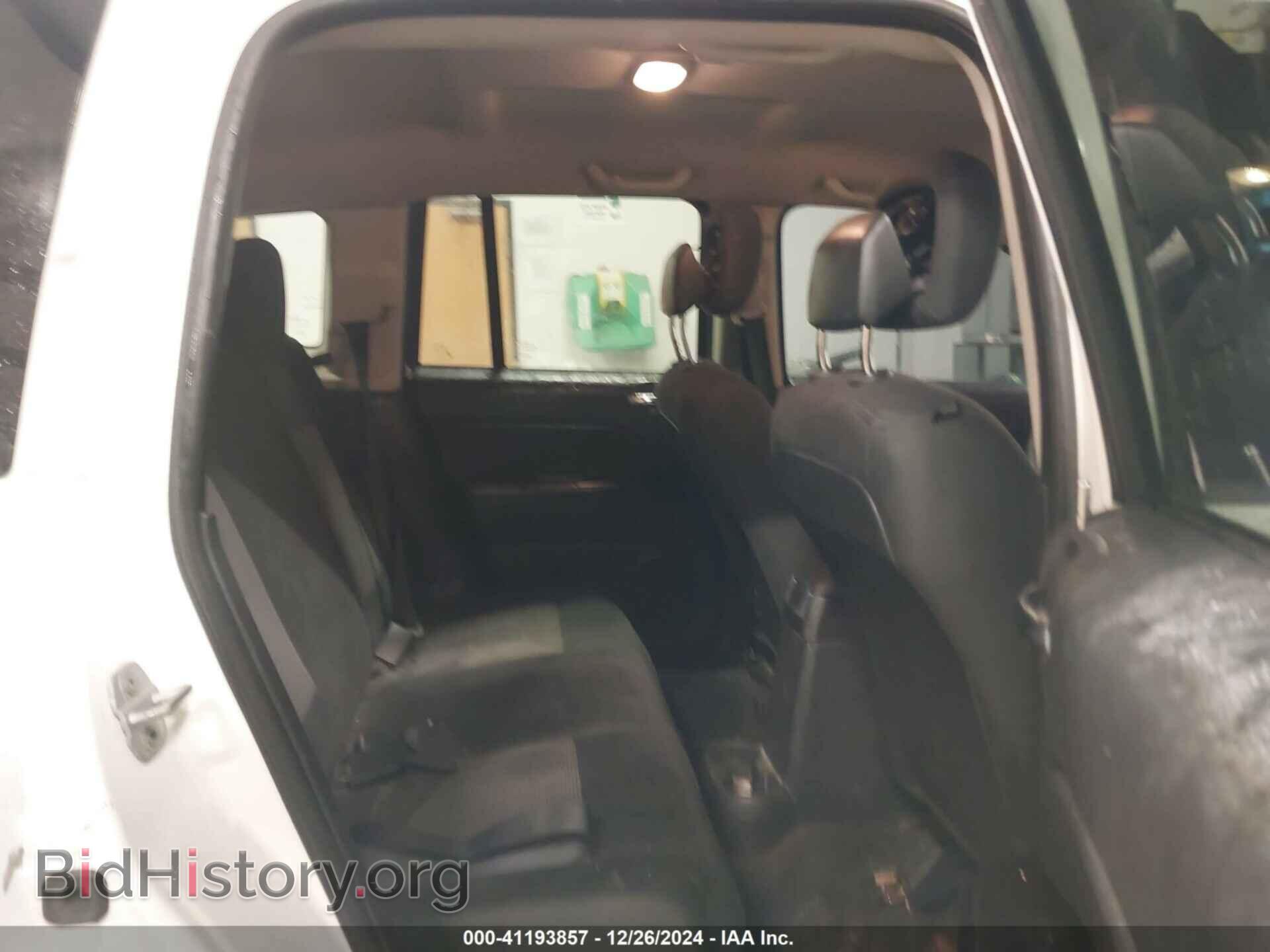 2014 JEEP COMPASS - VIN: 1C4NJDBB1ED623815 - Фото 8