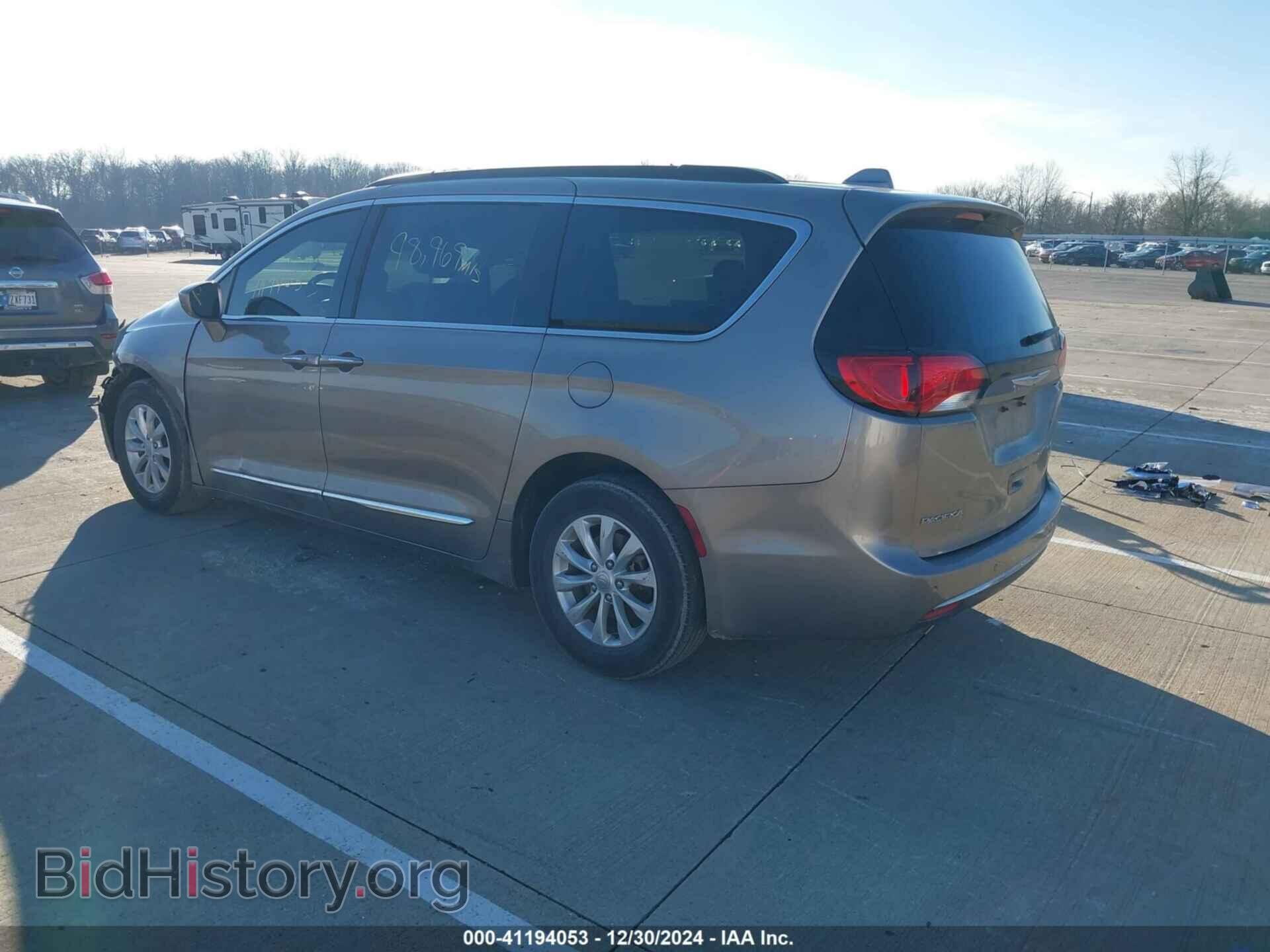 2017 CHRYSLER PACIFICA - VIN: 2C4RC1BG5HR537169 - Фото 3