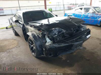 2019 Dodge CHALLENGER SXT, черный — VIN 2C3CDZAG7KH670195, IAAI