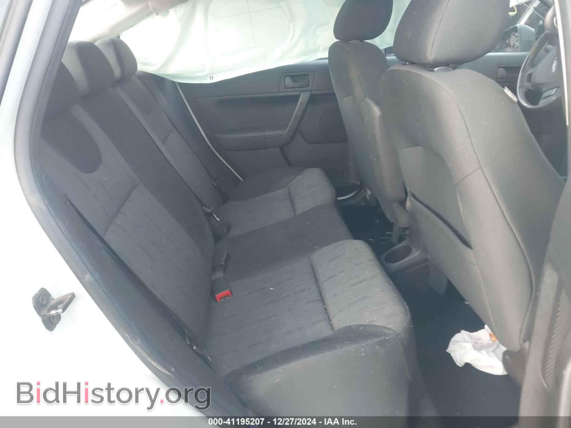 2009 FORD FOCUS - VIN: 1FAHP35N19W105084 - Фото 8