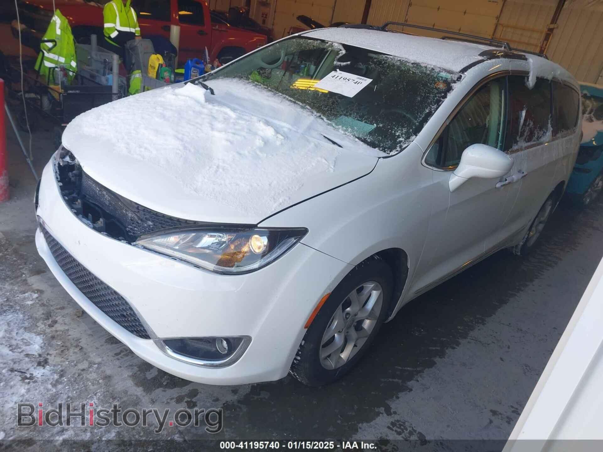 2017 CHRYSLER PACIFICA - VIN: 2C4RC1EG2HR543667 - Фото 2