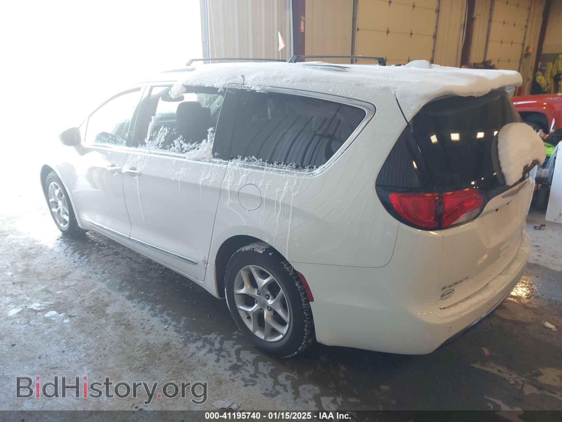 2017 CHRYSLER PACIFICA - VIN: 2C4RC1EG2HR543667 - Фото 3