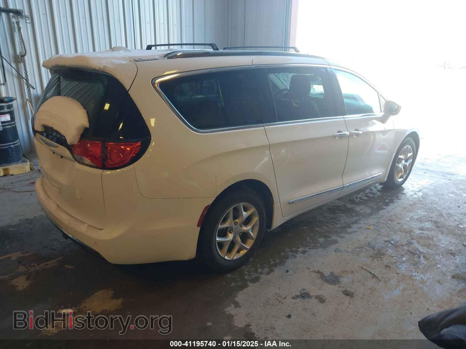 2017 CHRYSLER PACIFICA - VIN: 2C4RC1EG2HR543667 - Фото 4