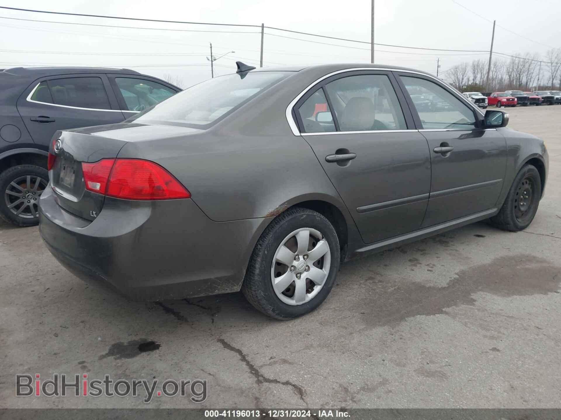 2009 KIA OPTIMA - VIN: KNAGE228595321561 - Фото 4