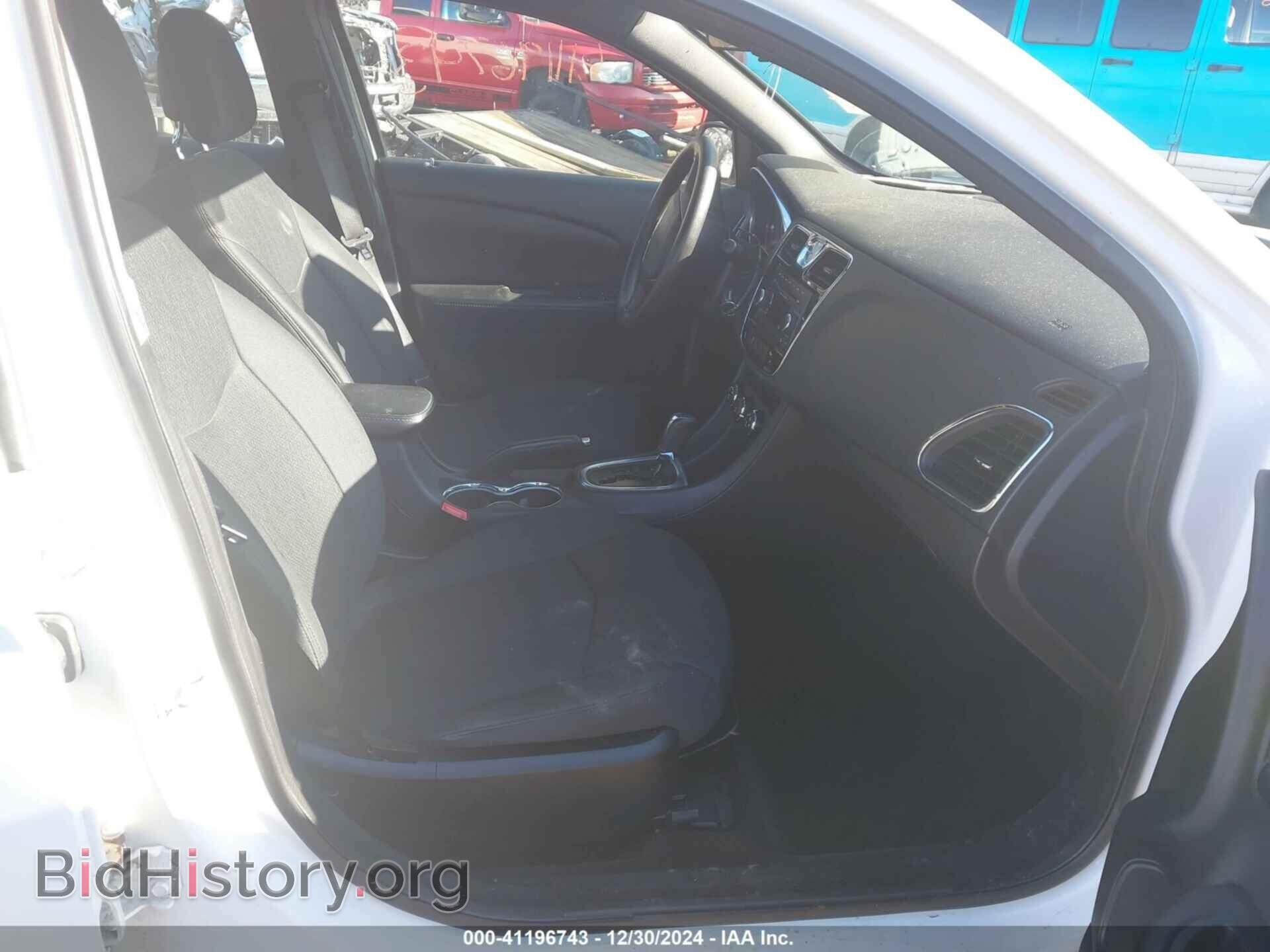 2013 CHRYSLER 200 - VIN: 1C3CCBAB0DN560355 - Фото 5