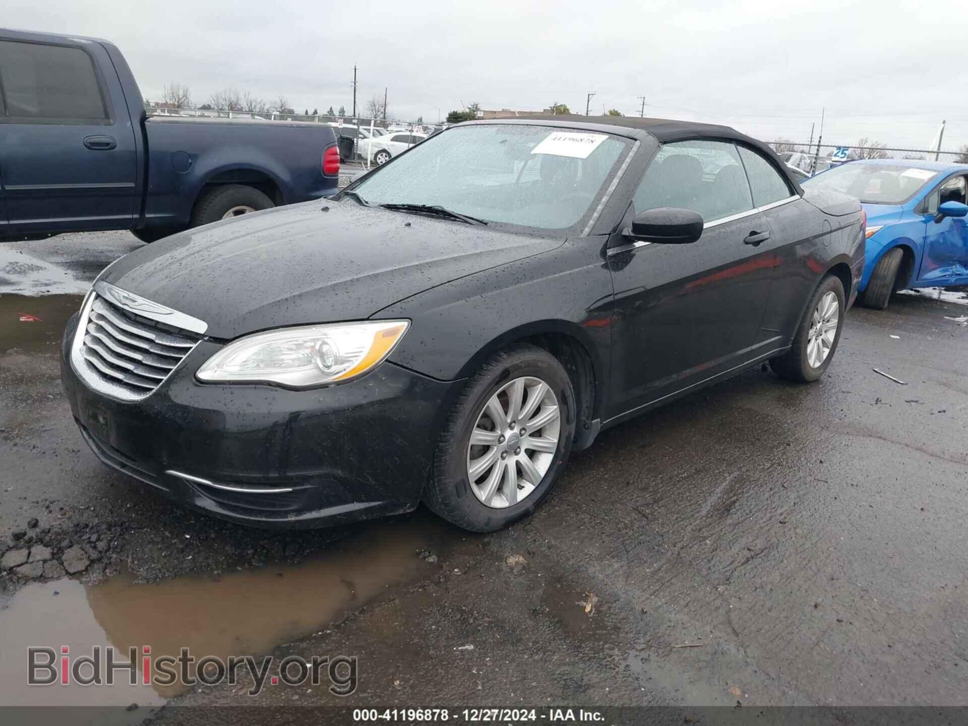 2011 CHRYSLER 200 - VIN: 1C3BC2EG6BN620475 - Фото 2