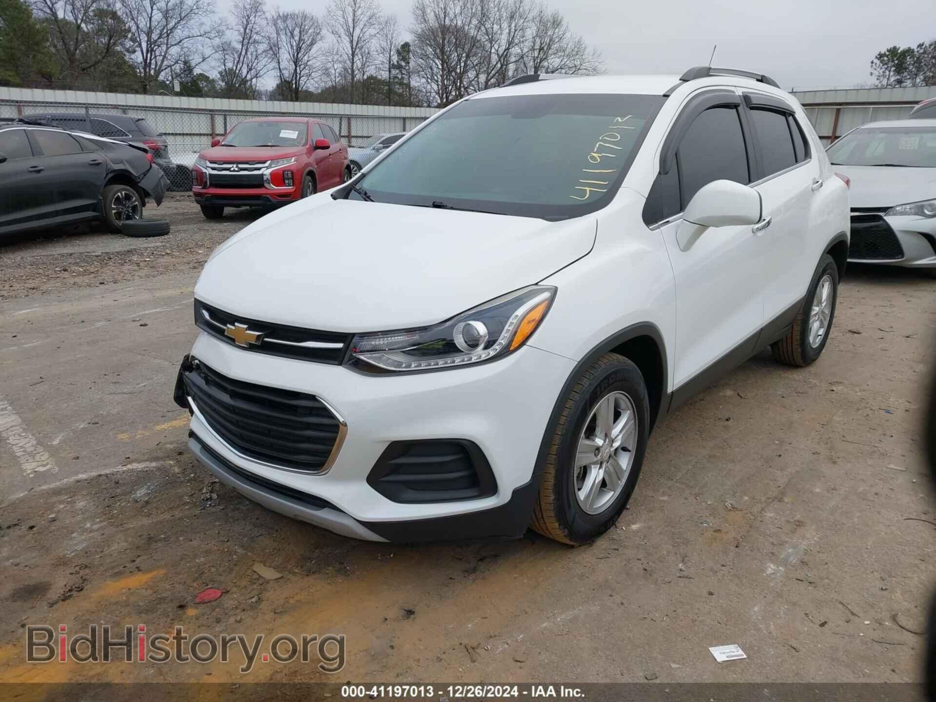 2017 CHEVROLET TRAX - VIN: 3GNCJLSB8HL246018 - Фото 2