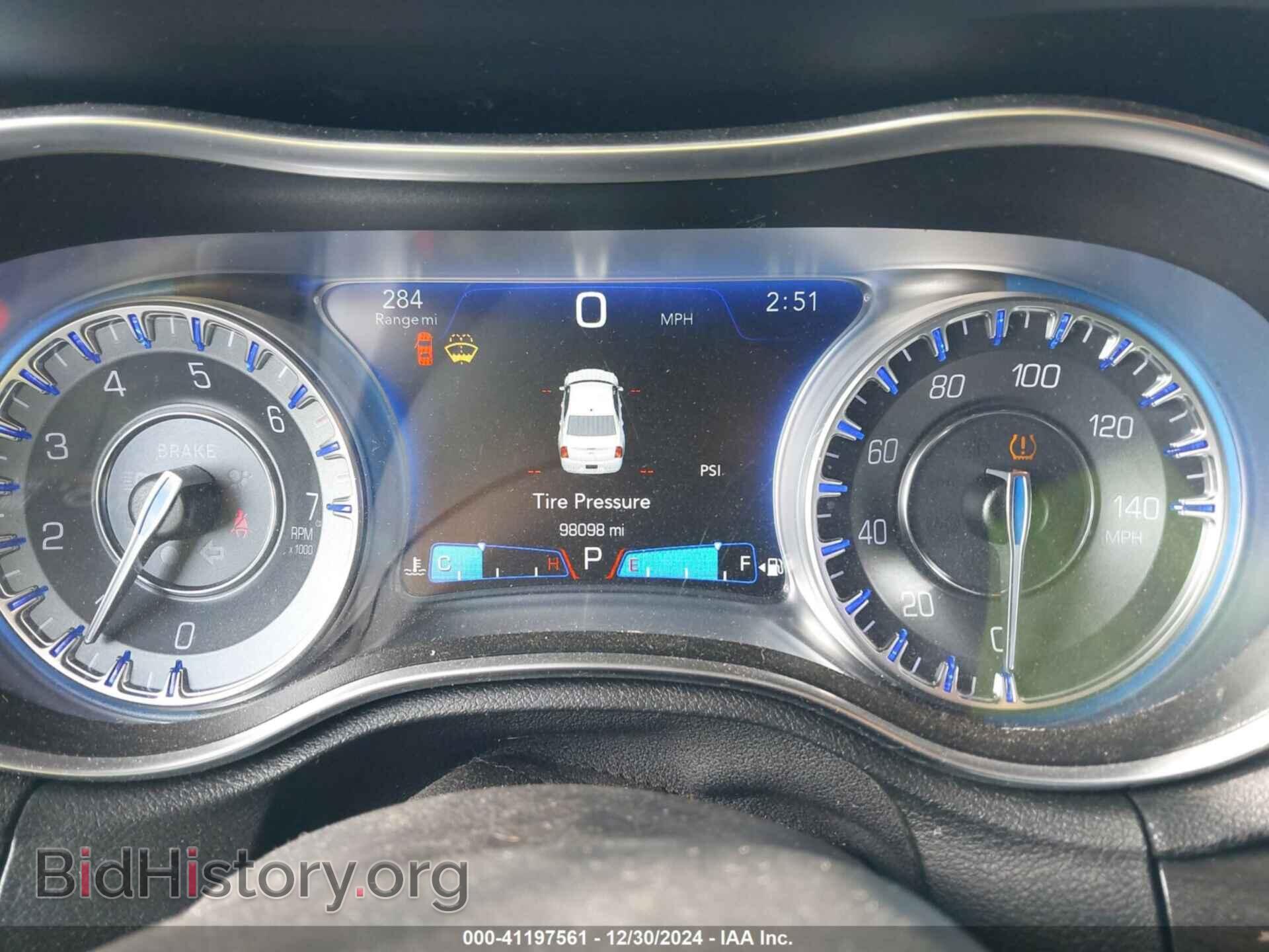 2017 CHRYSLER 300 - VIN: 2C3CCAAG7HH599738 - Фото 7