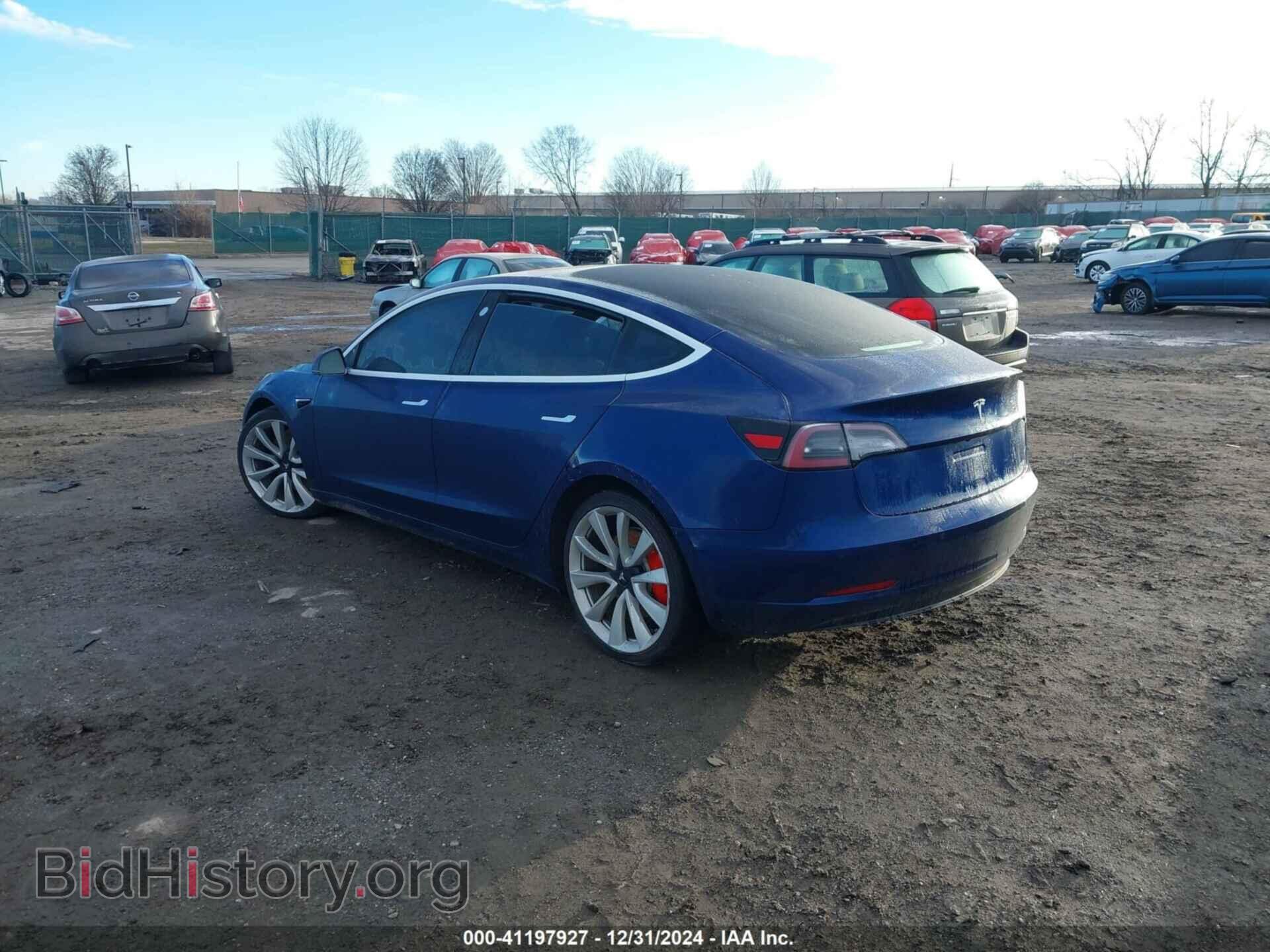 2018 TESLA MODEL 3 - VIN: 5YJ3E1EBXJF084121 - Фото 3