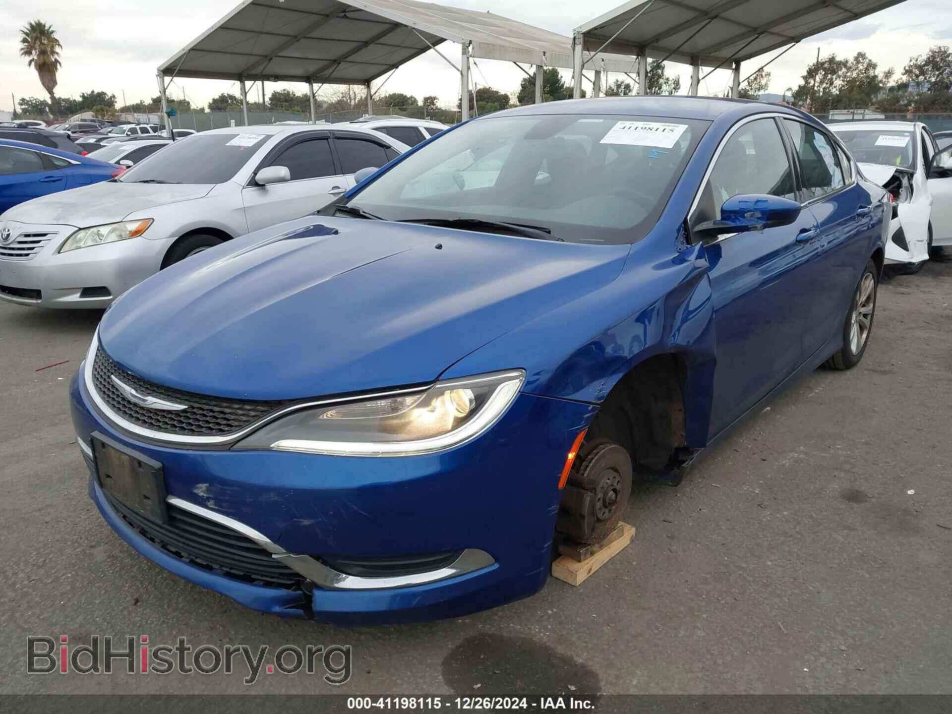 2015 CHRYSLER 200 - VIN: 1C3CCCAB5FN640243 - Фото 2
