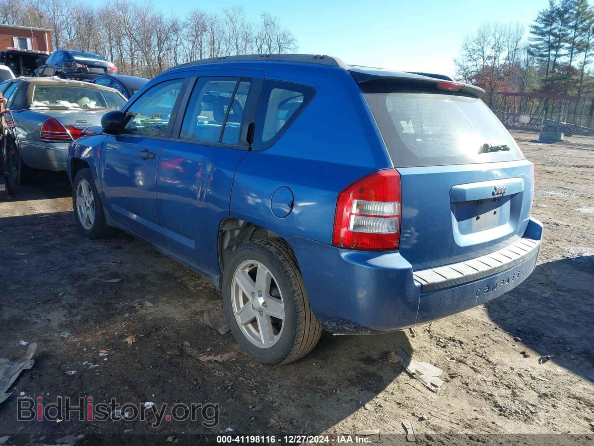 2007 JEEP COMPASS - VIN: 1J8FT47WX7D390166 - Фото 3