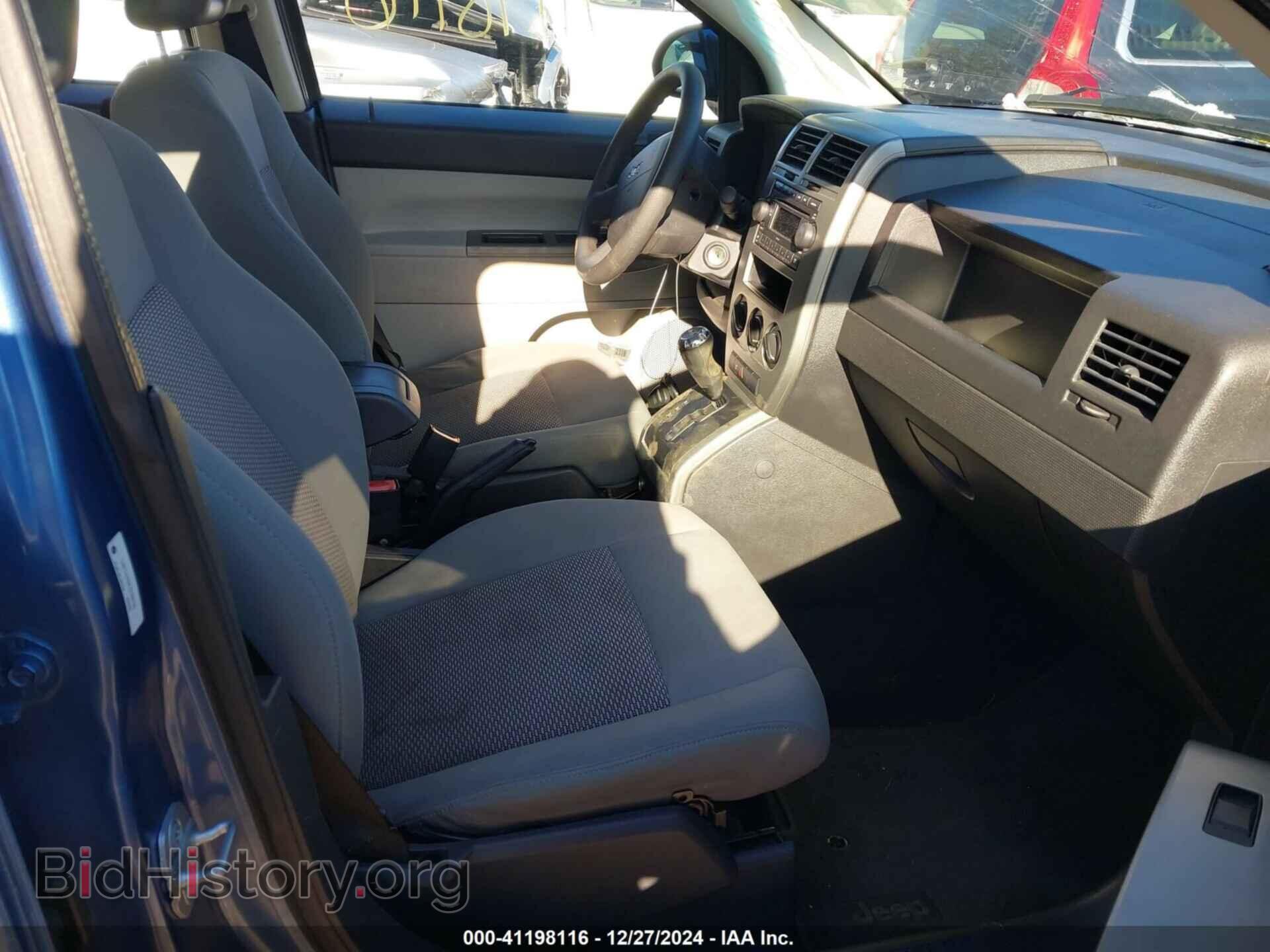2007 JEEP COMPASS - VIN: 1J8FT47WX7D390166 - Фото 5