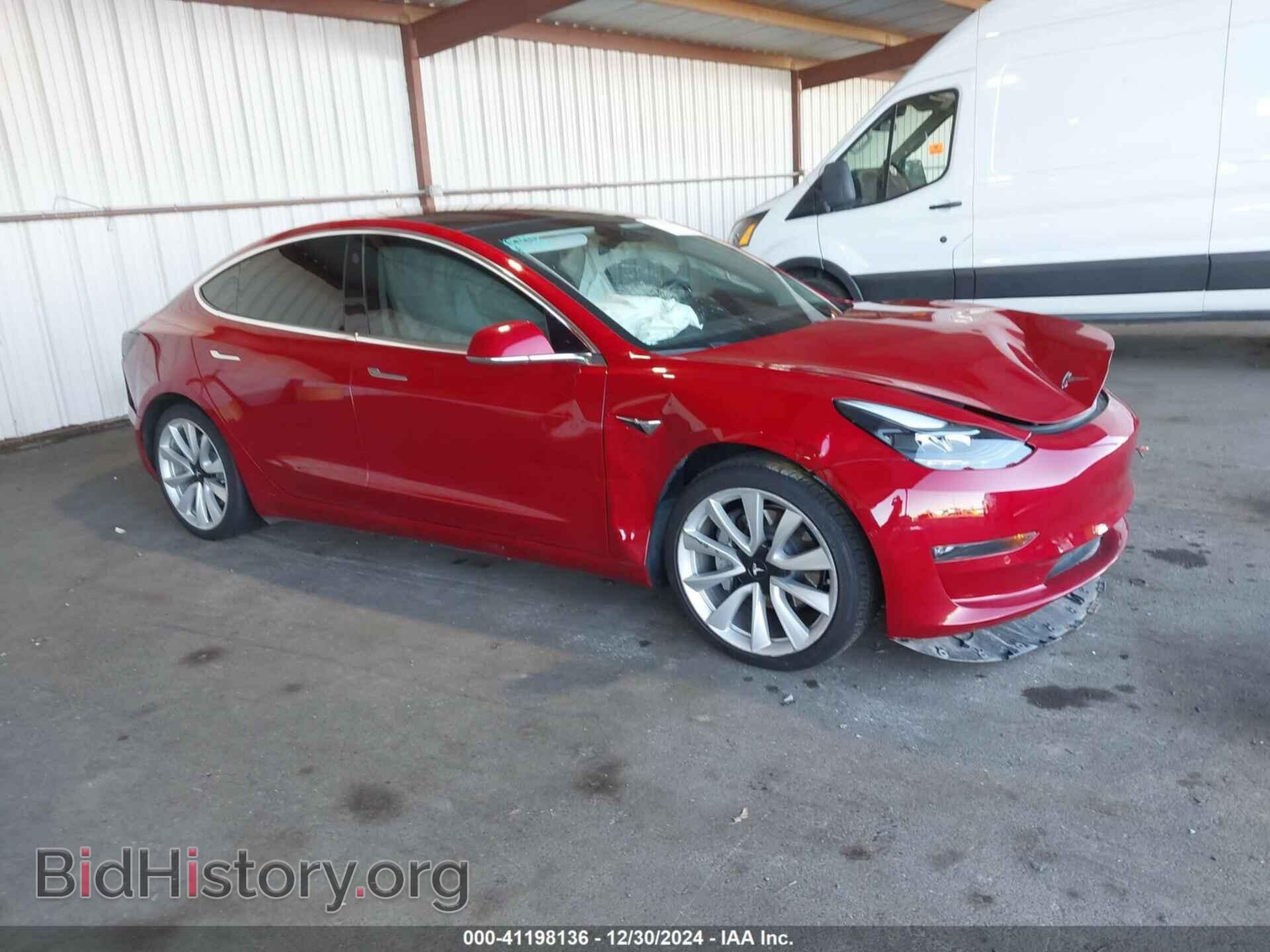 Фотография 5YJ3E1EB4JF088049 - TESLA MODEL 3 2018