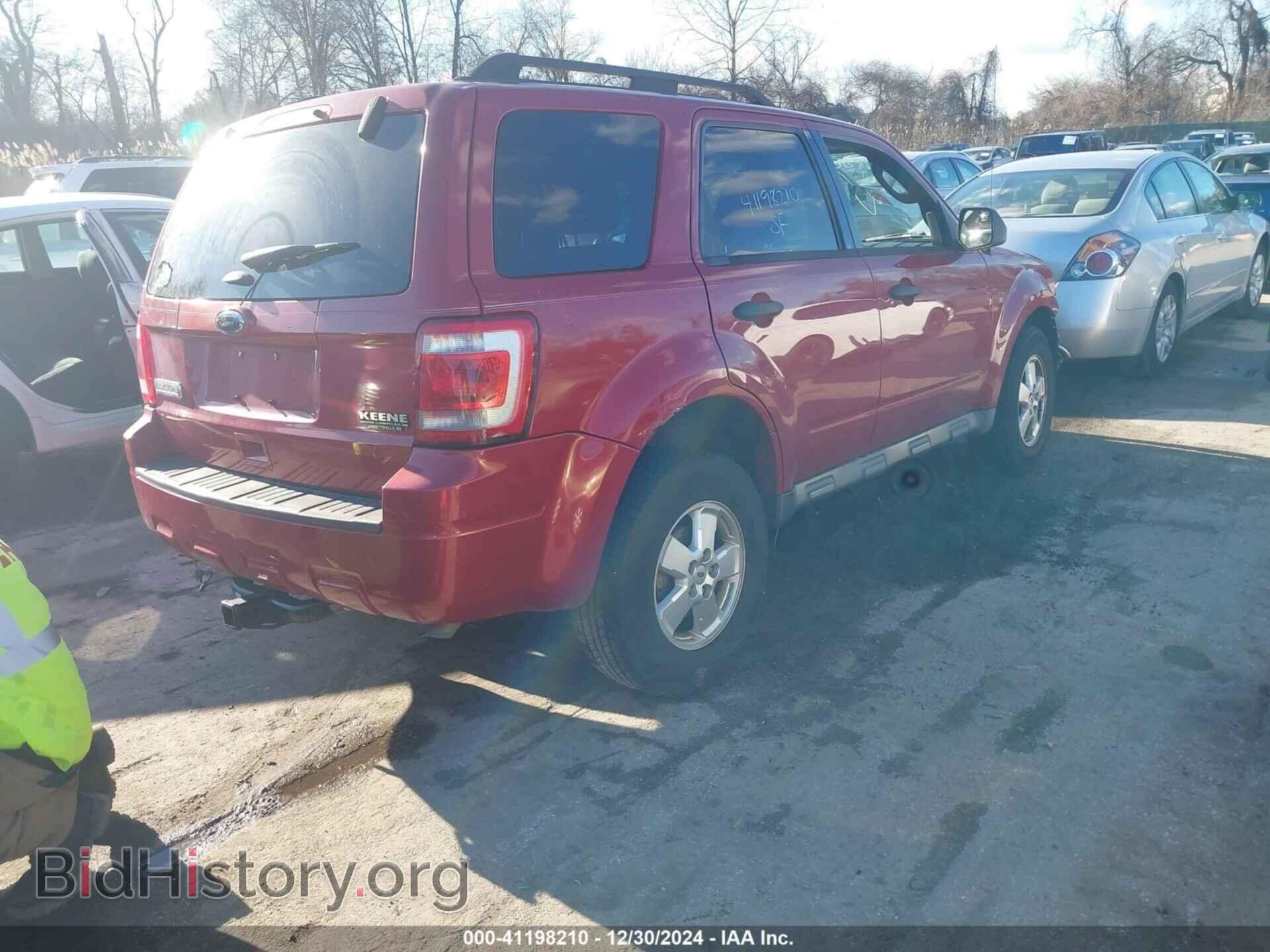 2011 FORD ESCAPE - VIN: 1FMCU0D73BKA25728 - Фото 4
