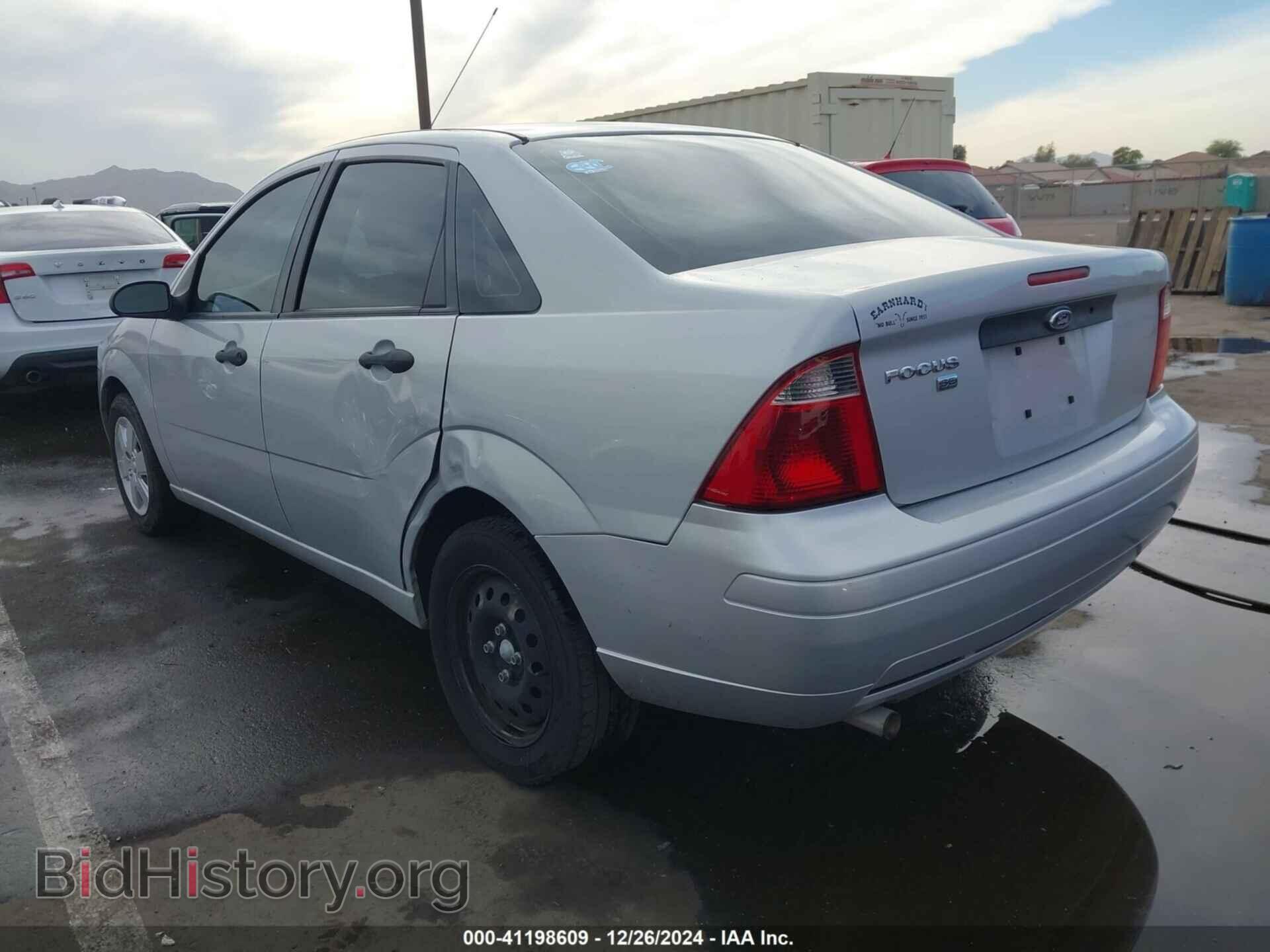 2007 FORD FOCUS - VIN: 1FAHP34N47W154651 - Фото 3