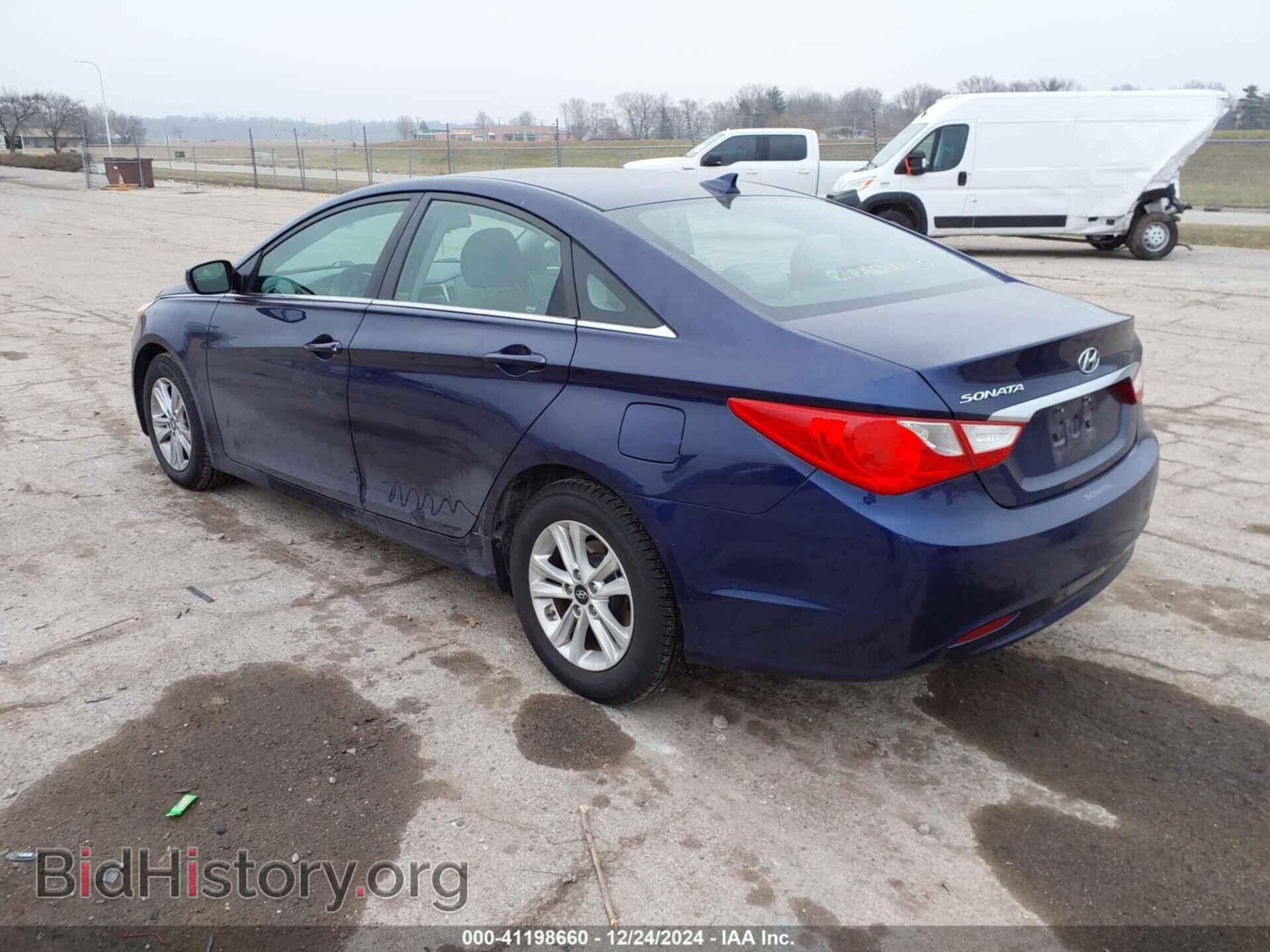 2012 HYUNDAI SONATA - VIN: 5NPEB4AC7CH420376 - Фото 3