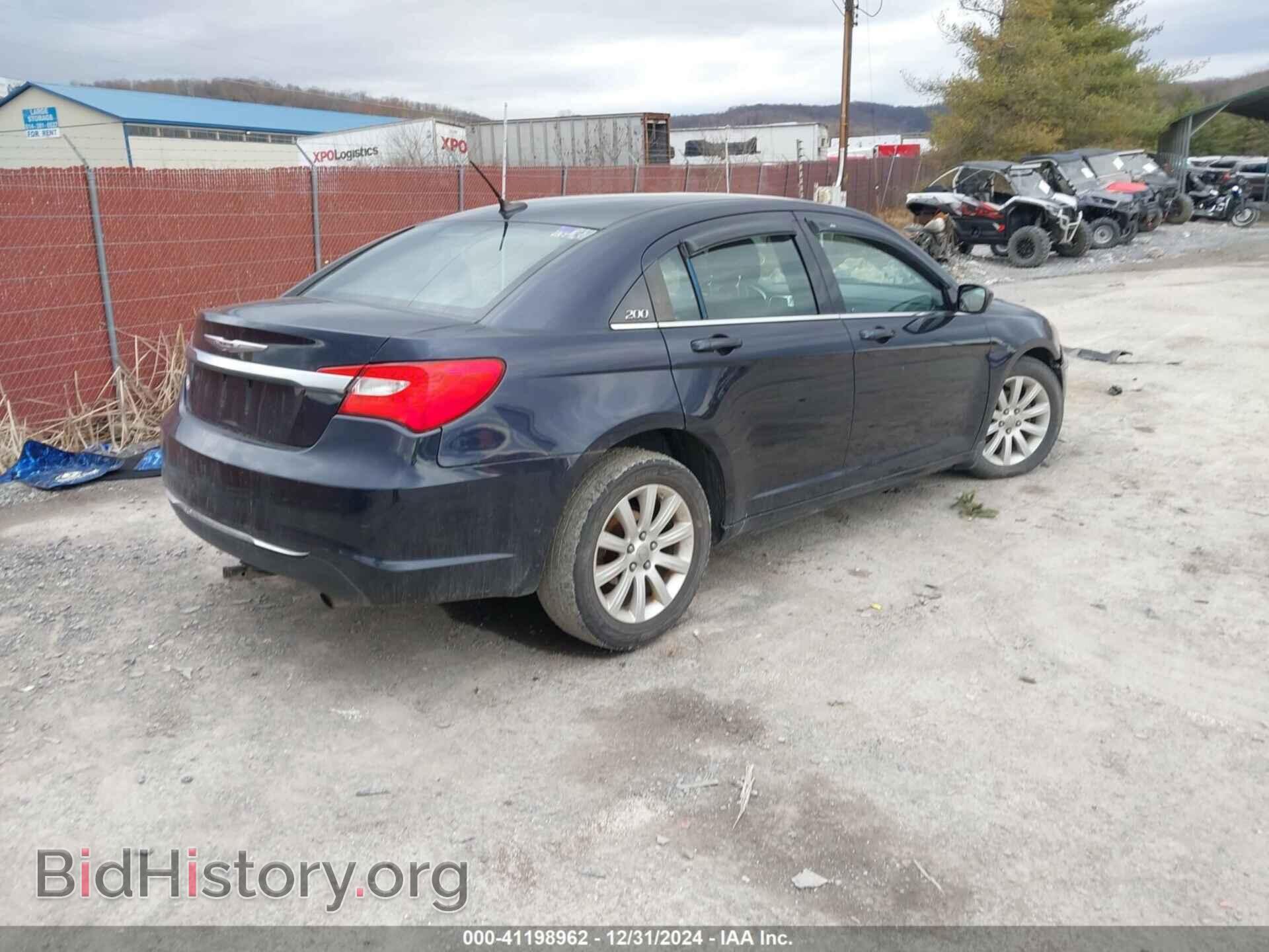 2011 CHRYSLER 200 - VIN: 1C3BC1FB9BN570541 - Фото 4