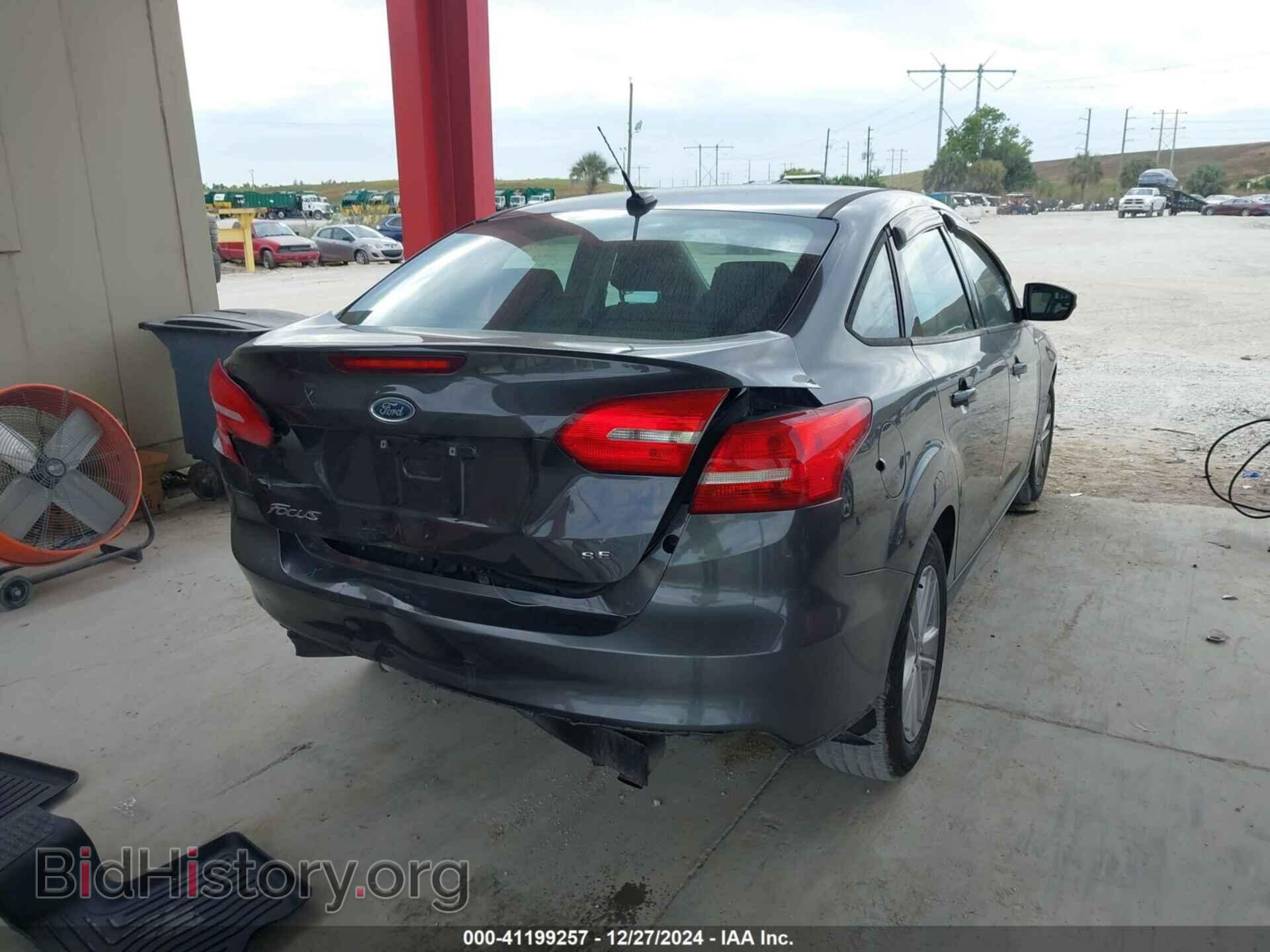 2017 FORD FOCUS - VIN: 1FADP3F23HL312935 - Фото 4