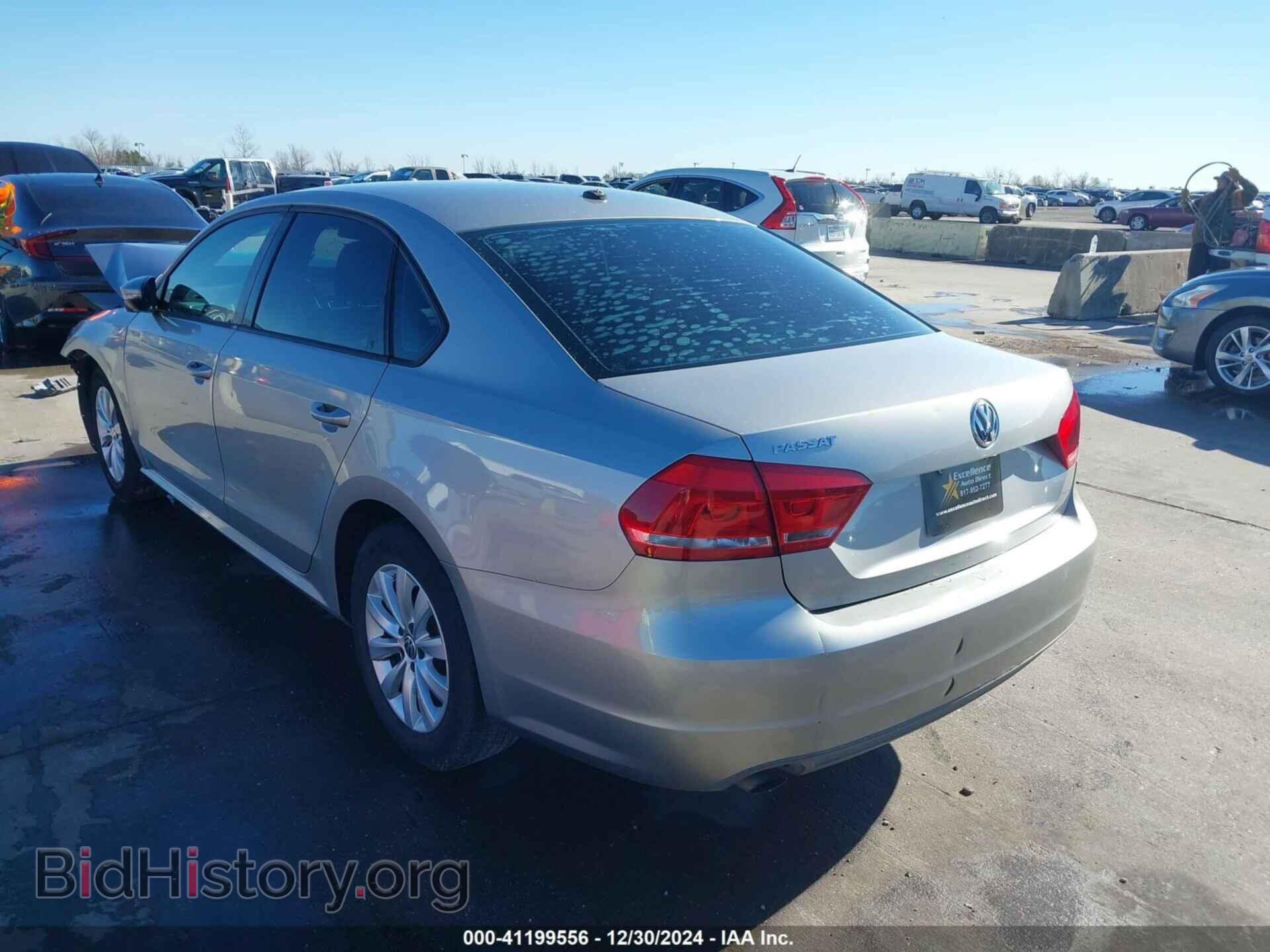 2012 VOLKSWAGEN PASSAT - VIN: 1VWAP7A34CC014601 - Фото 3