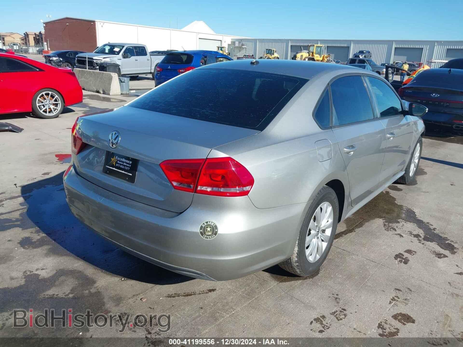 2012 VOLKSWAGEN PASSAT - VIN: 1VWAP7A34CC014601 - Фото 4